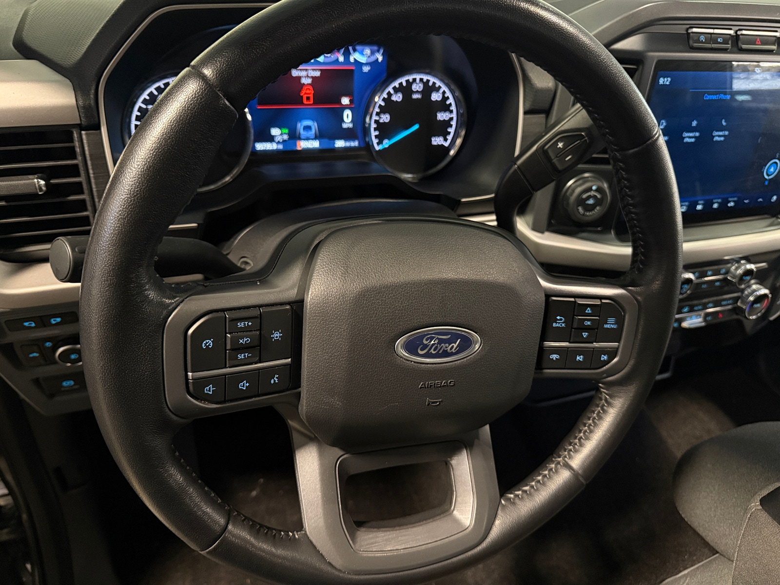 Thumbnail: 2022 Ford Econoline - 5