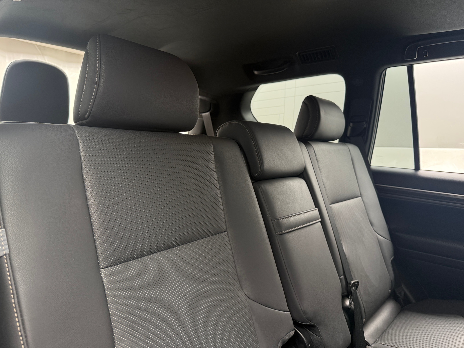 Thumbnail: 2023 Lexus GX - 5