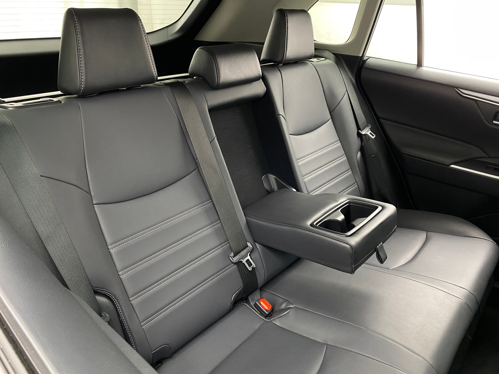 Thumbnail: 2022 Toyota RAV4 - 5