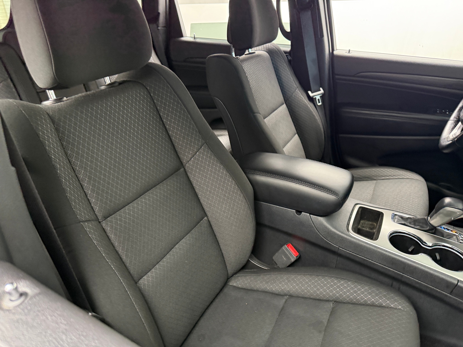 Thumbnail: 2020 Jeep Grand Cherokee - 2