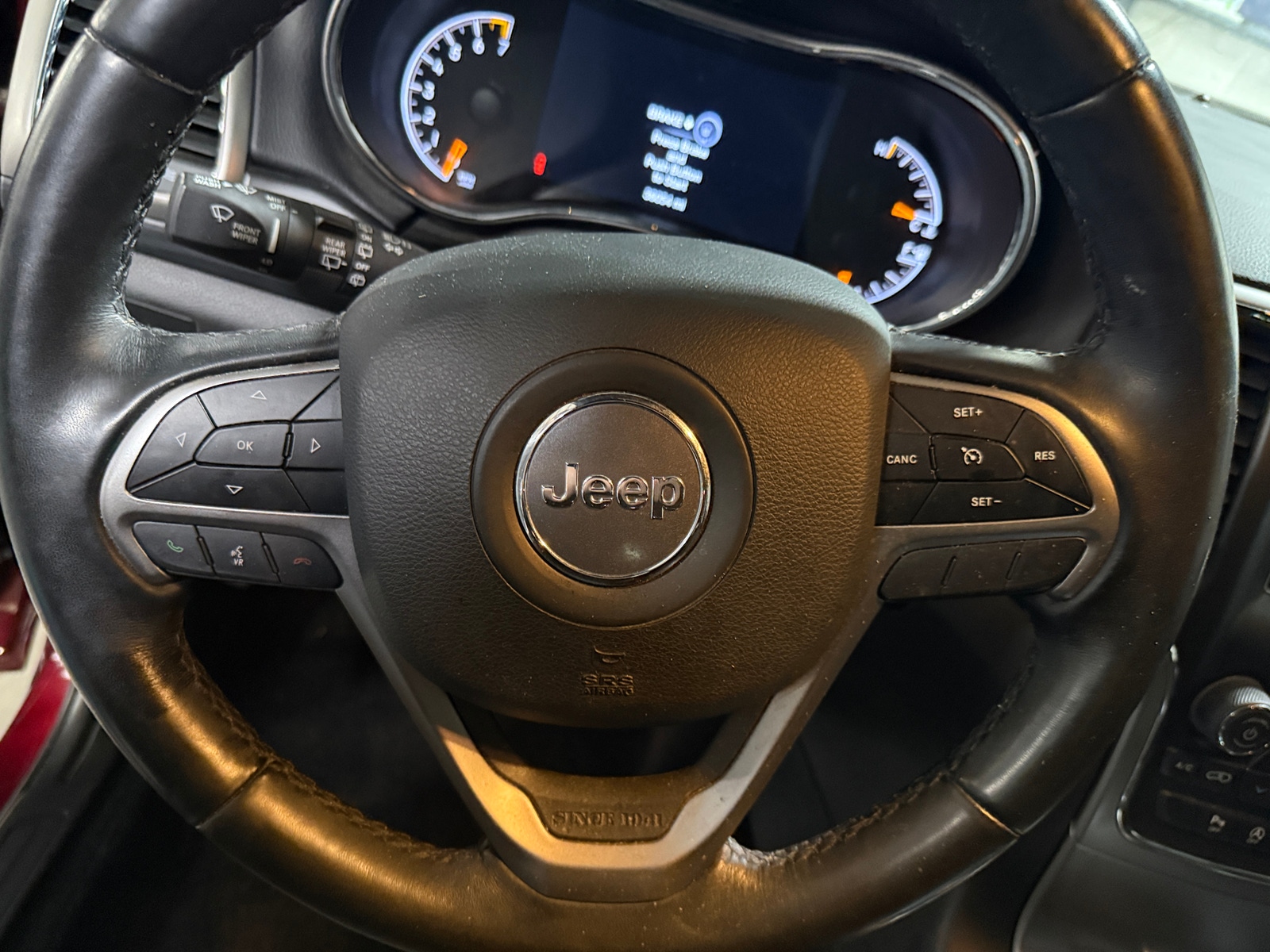 Thumbnail: 2020 Jeep Grand Cherokee - 5