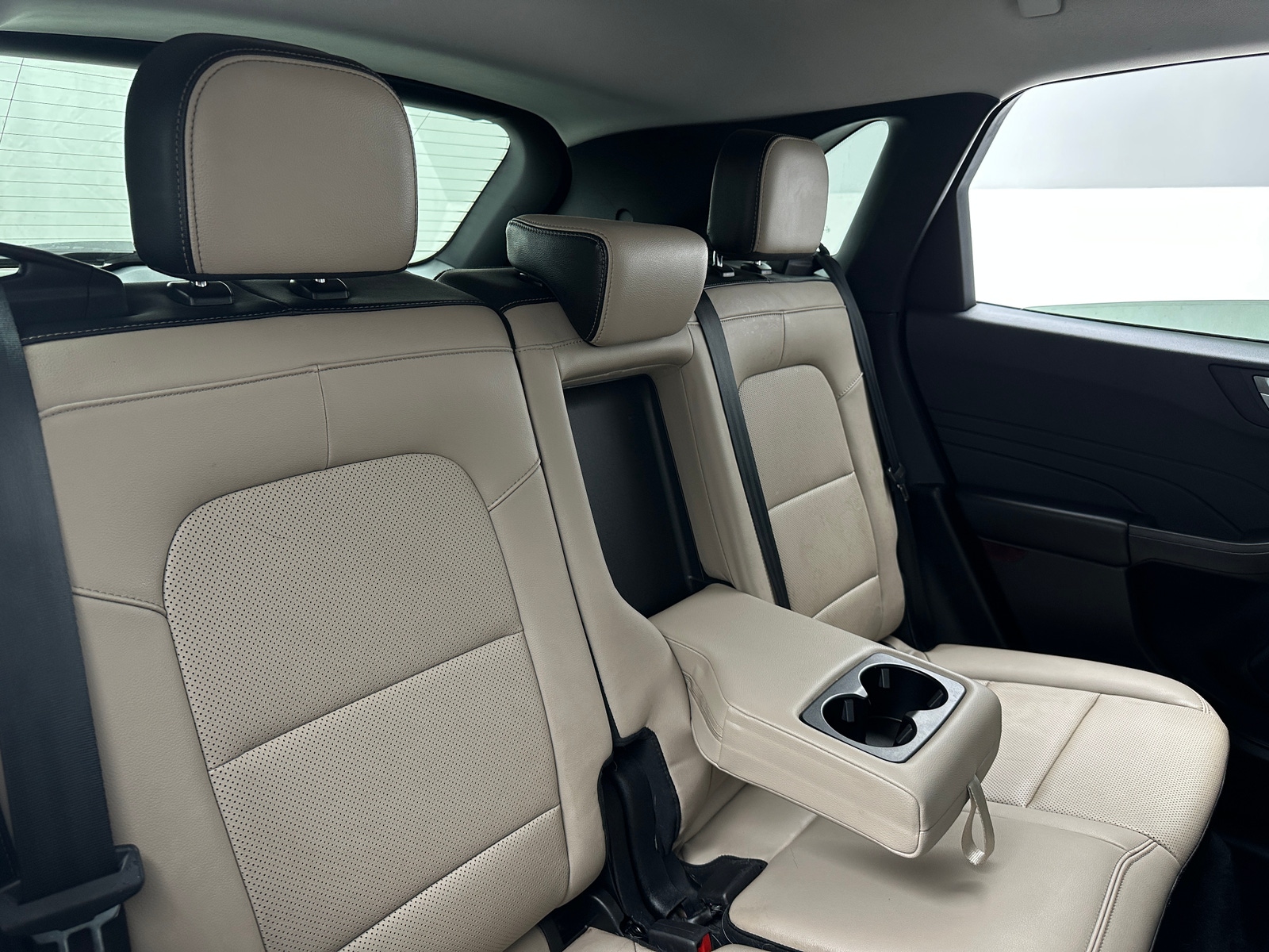 Thumbnail: 2021 Ford Escape - 6