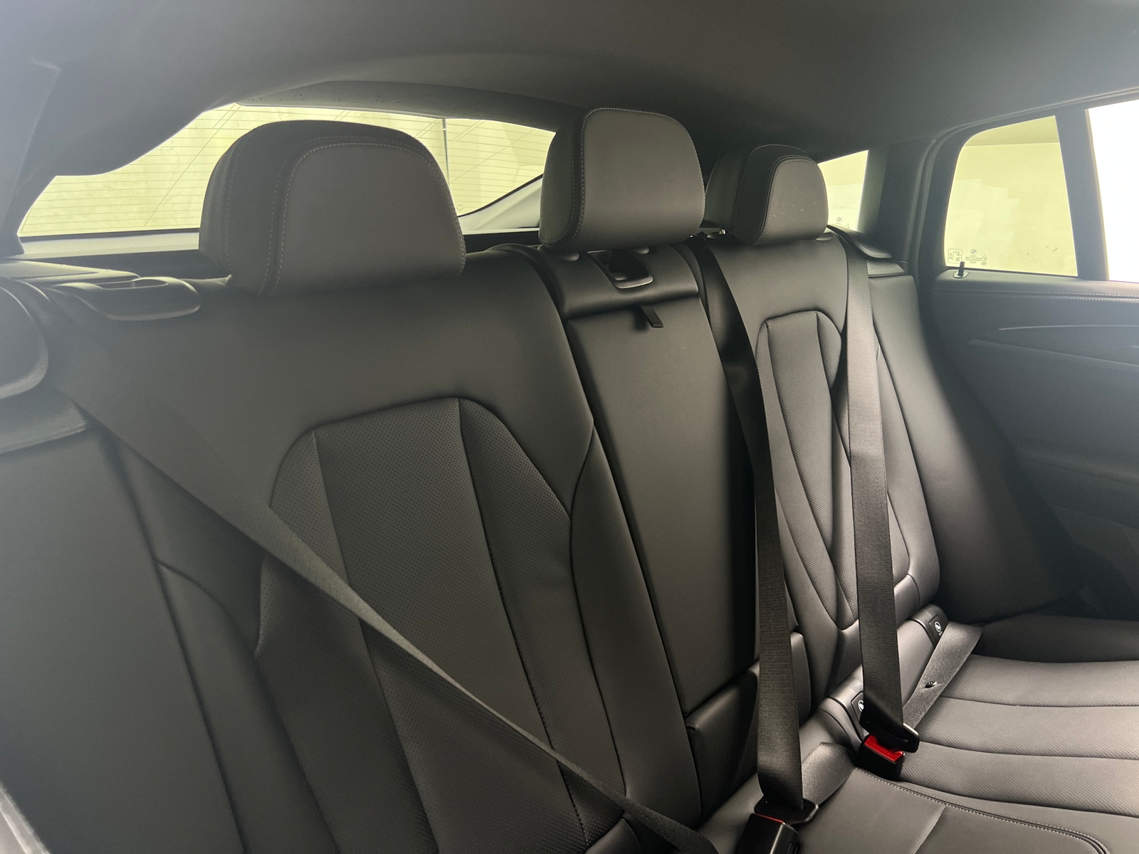 Thumbnail: 2025 BMW X4 - 5