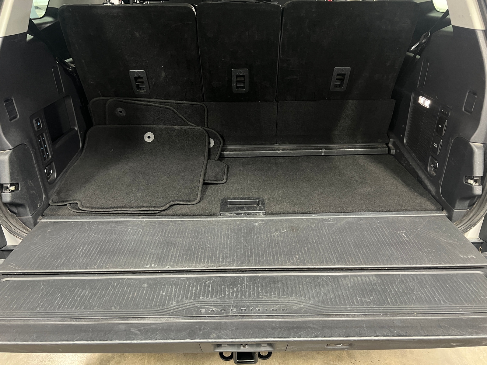 Thumbnail: 2025 Ford Expedition - 6