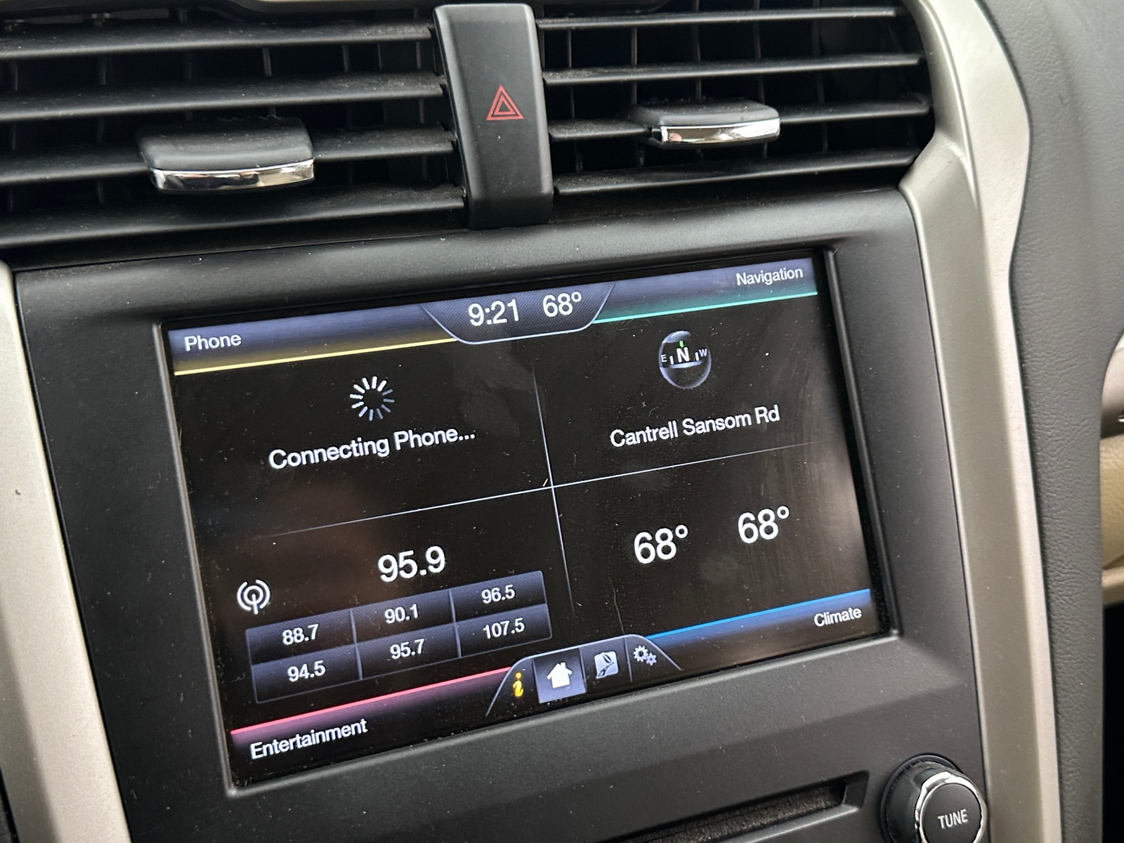 Thumbnail: 2014 Ford Fusion - 4