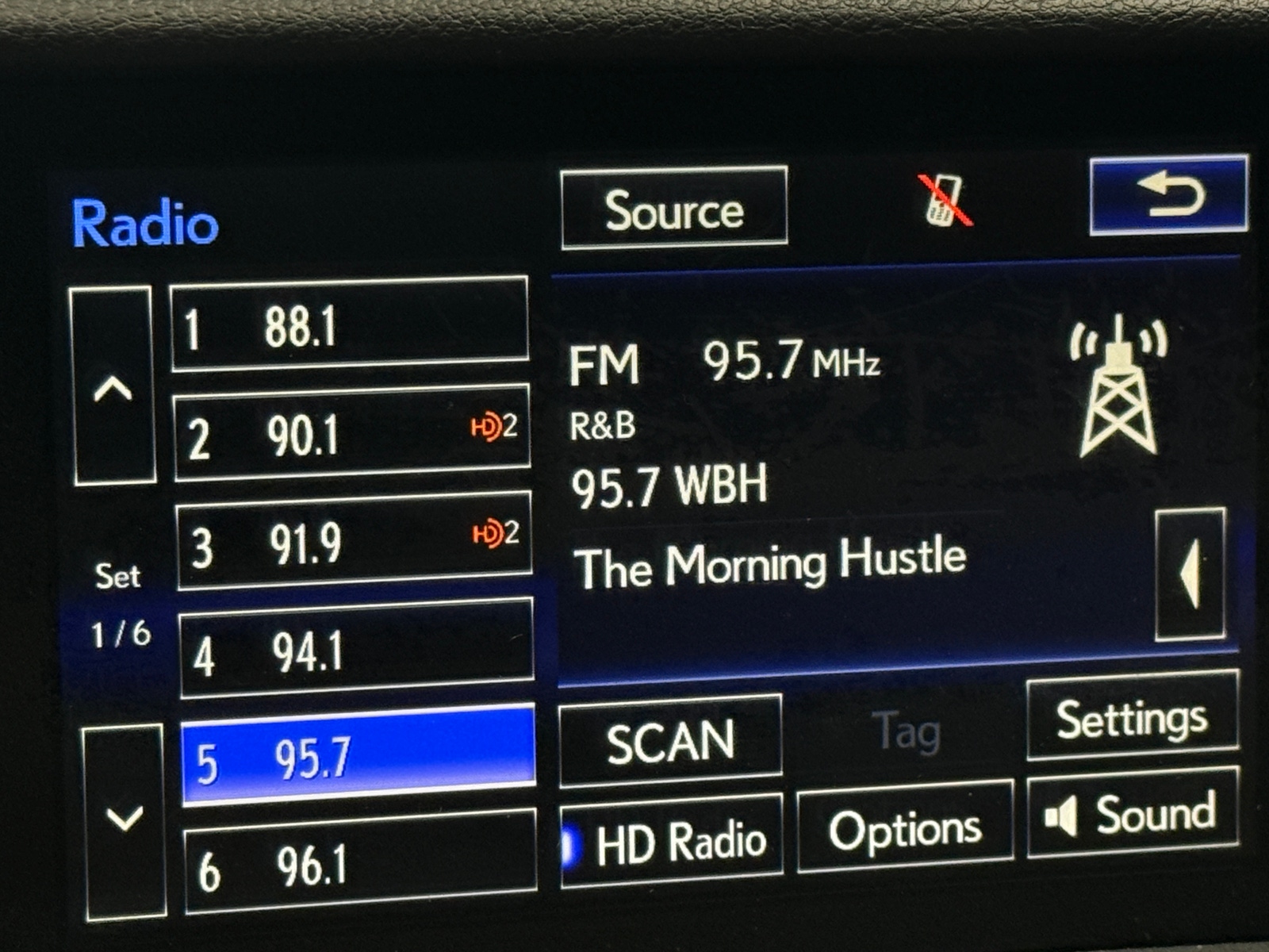 Thumbnail: 2015 Lexus RC - 4