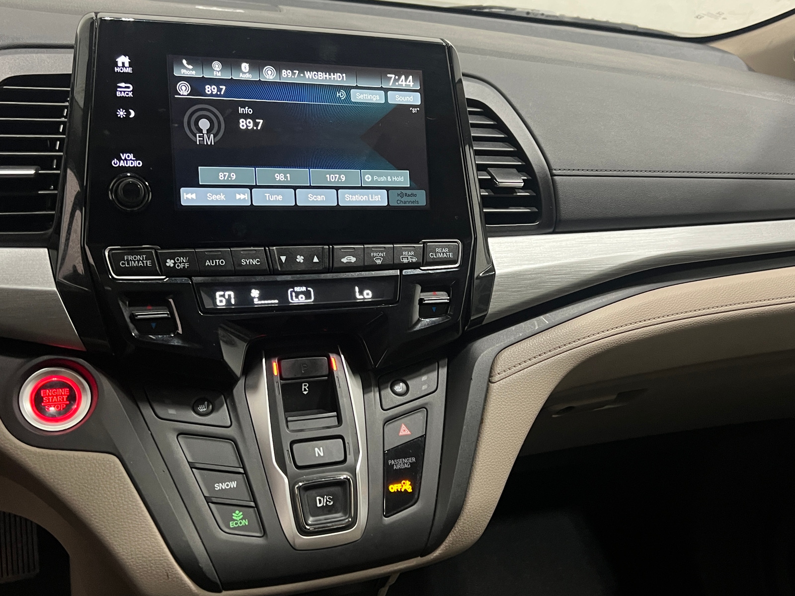 Thumbnail: 2019 Honda Odyssey - 3