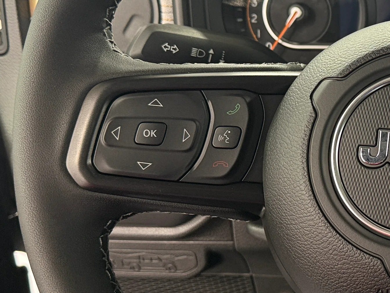 2026 Jeep Gladiator Willys - Photo 19