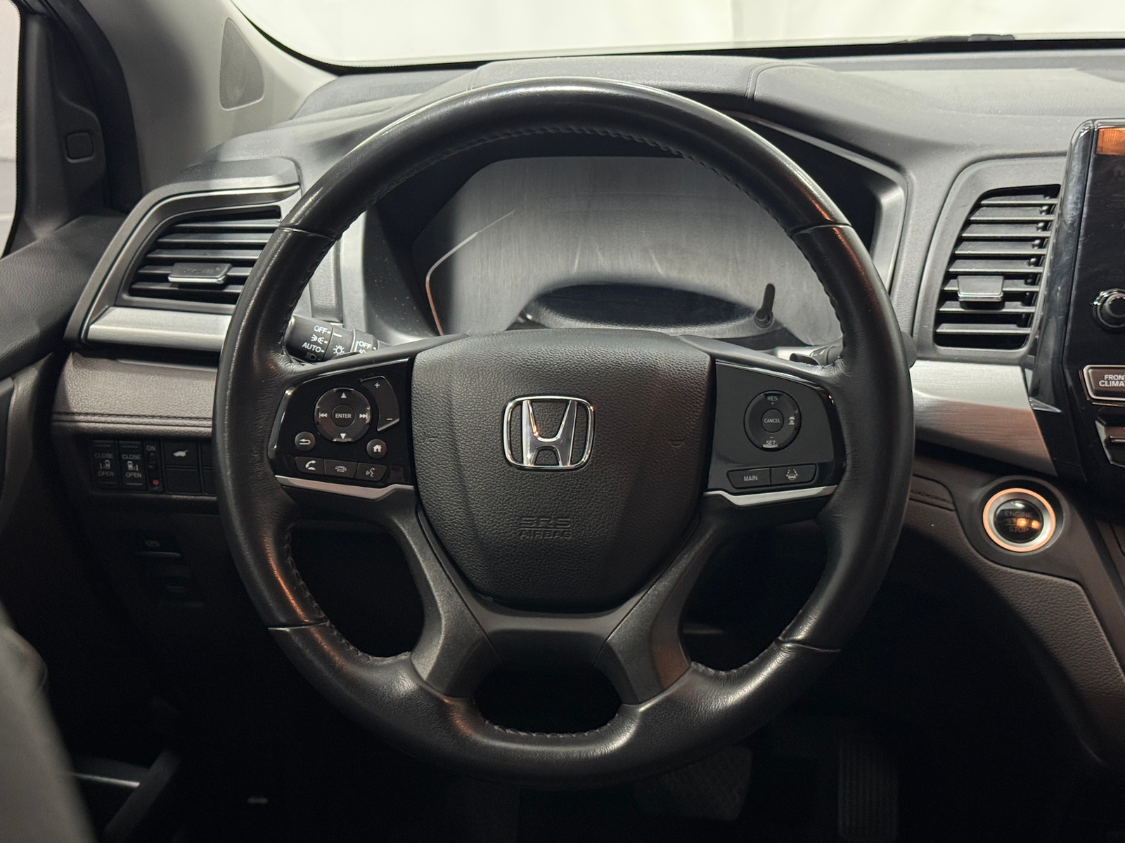 Thumbnail: 2019 Honda Odyssey - 4