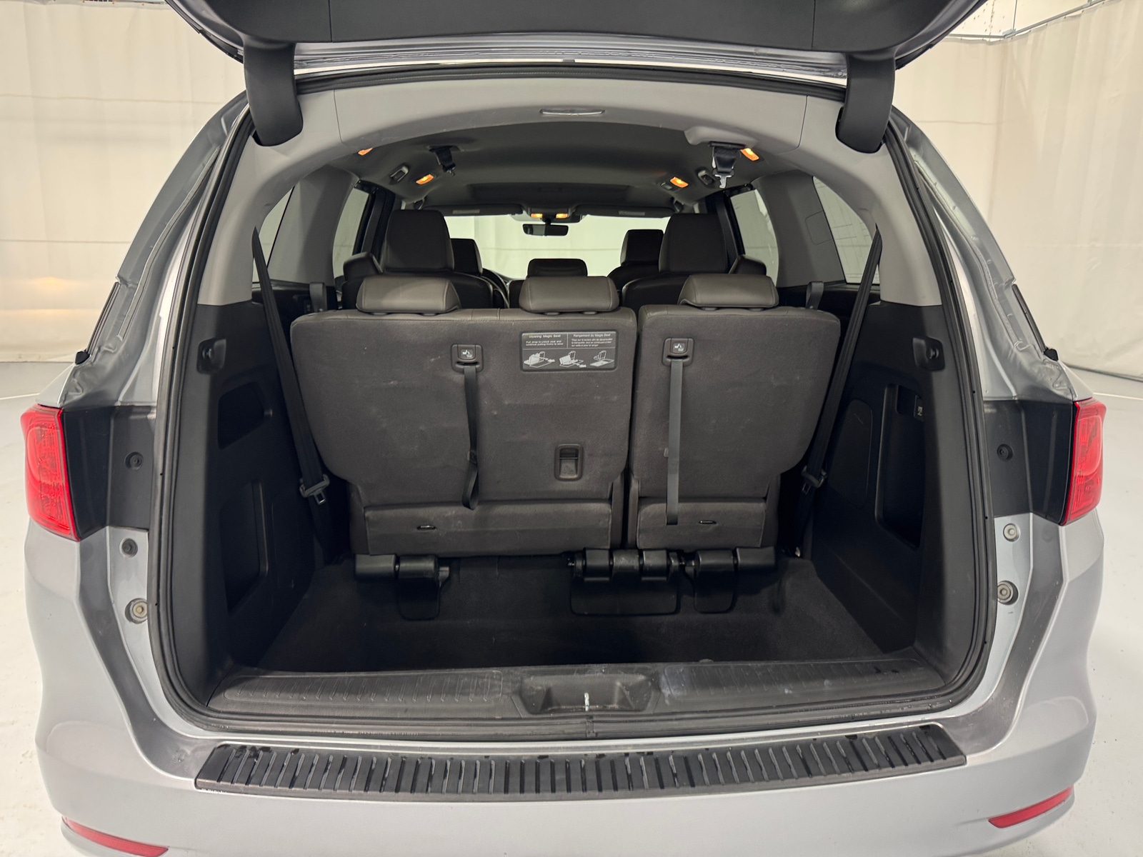 Thumbnail: 2019 Honda Odyssey - 6