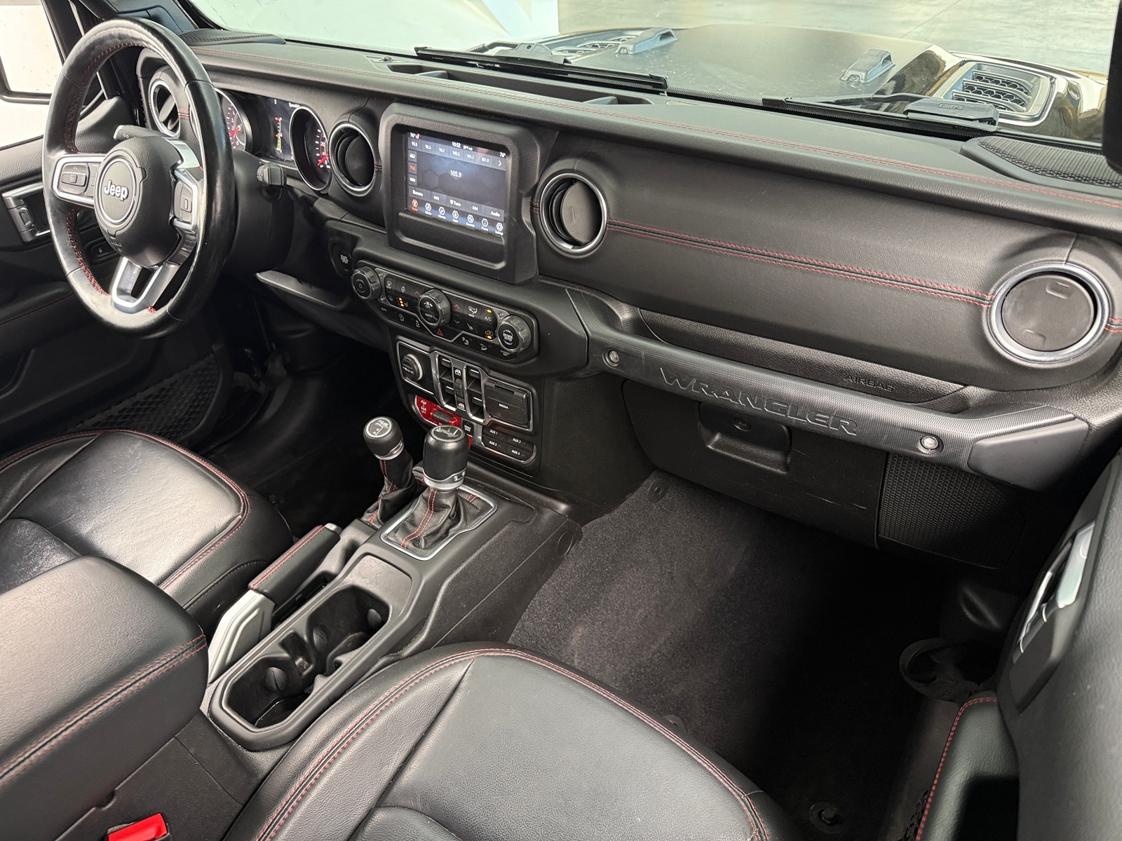 Thumbnail: 2020 Jeep Wrangler - 3