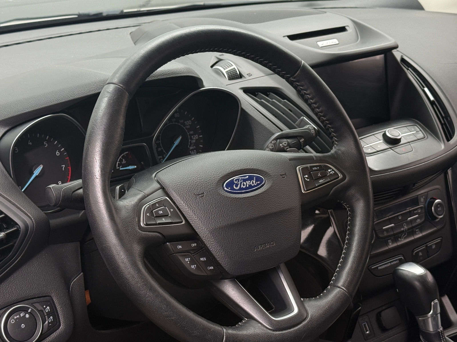 Thumbnail: 2017 Ford Escape - 4