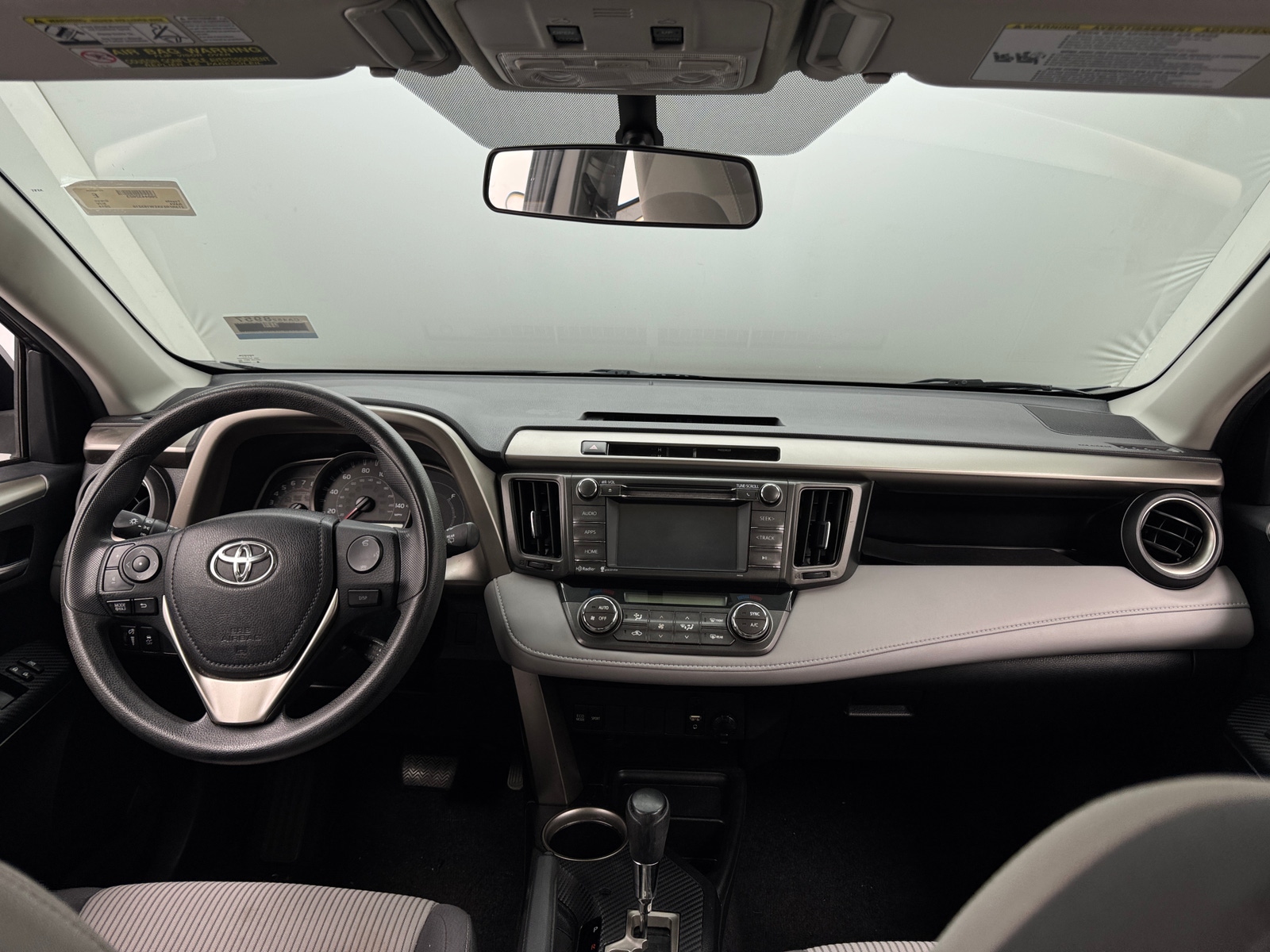 Thumbnail: 2014 Toyota RAV4 - 3