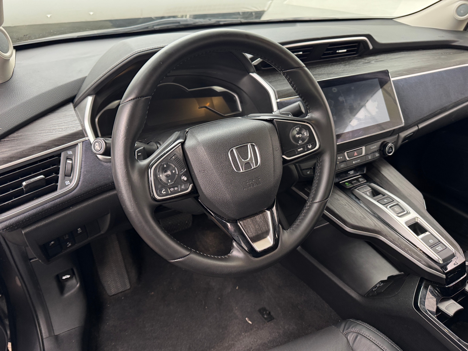 Thumbnail: 2018 Honda Clarity - 4