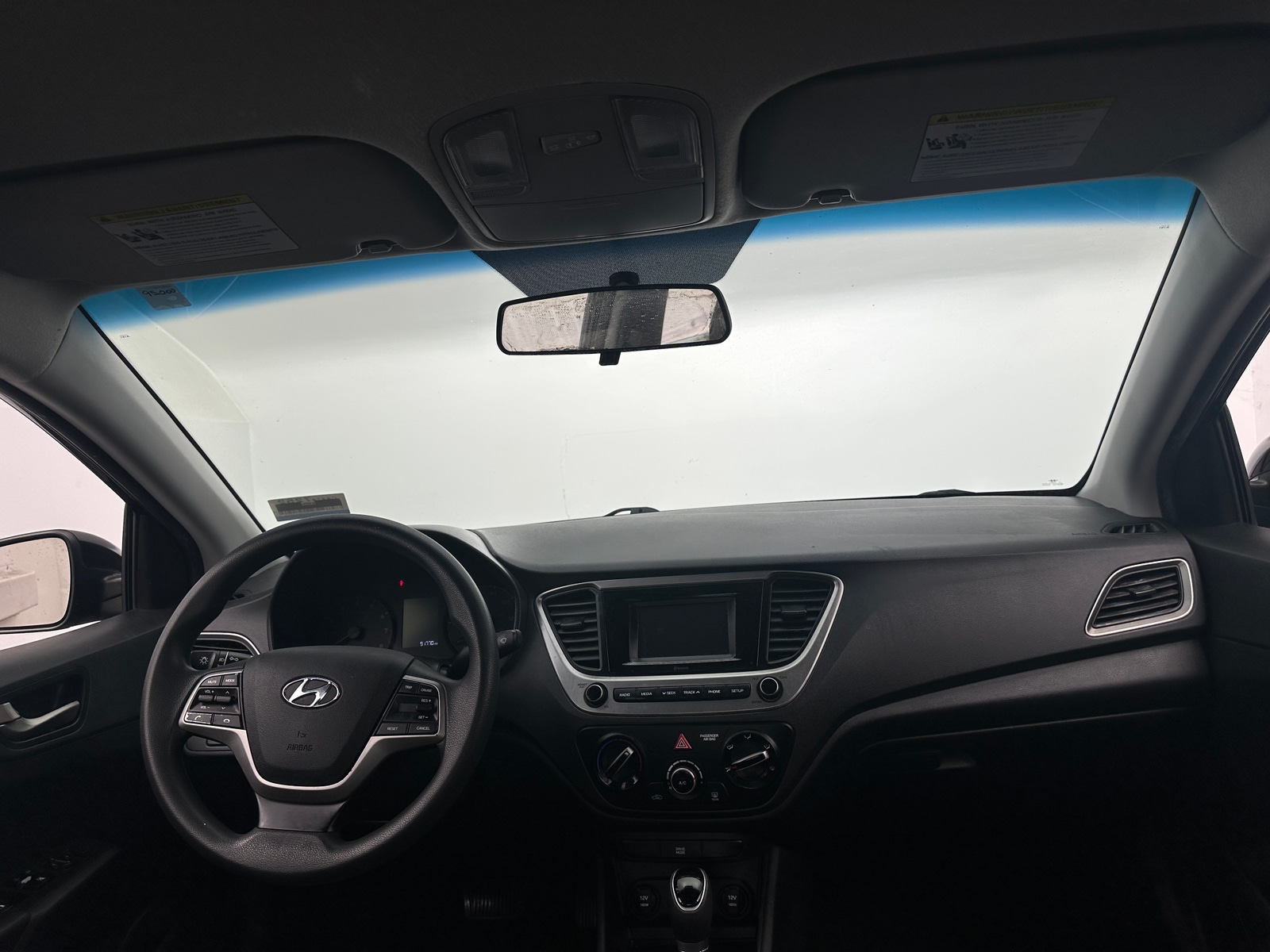 Thumbnail: 2018 Hyundai Accent - 3