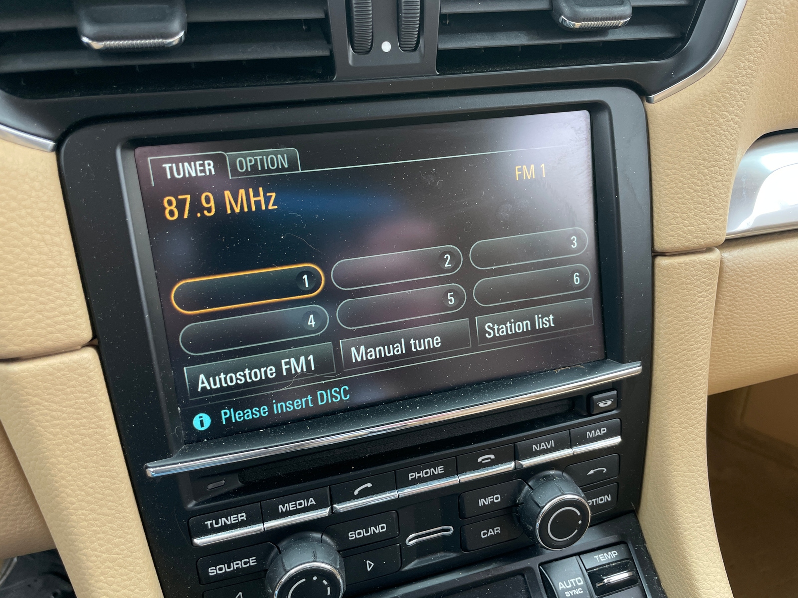 Thumbnail: 2014 Porsche 911 - 3