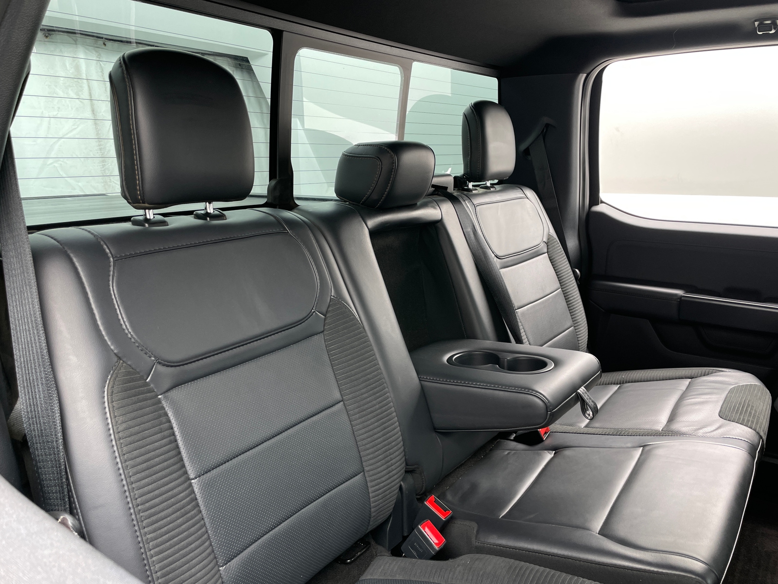 Thumbnail: 2022 Ford Econoline - 5