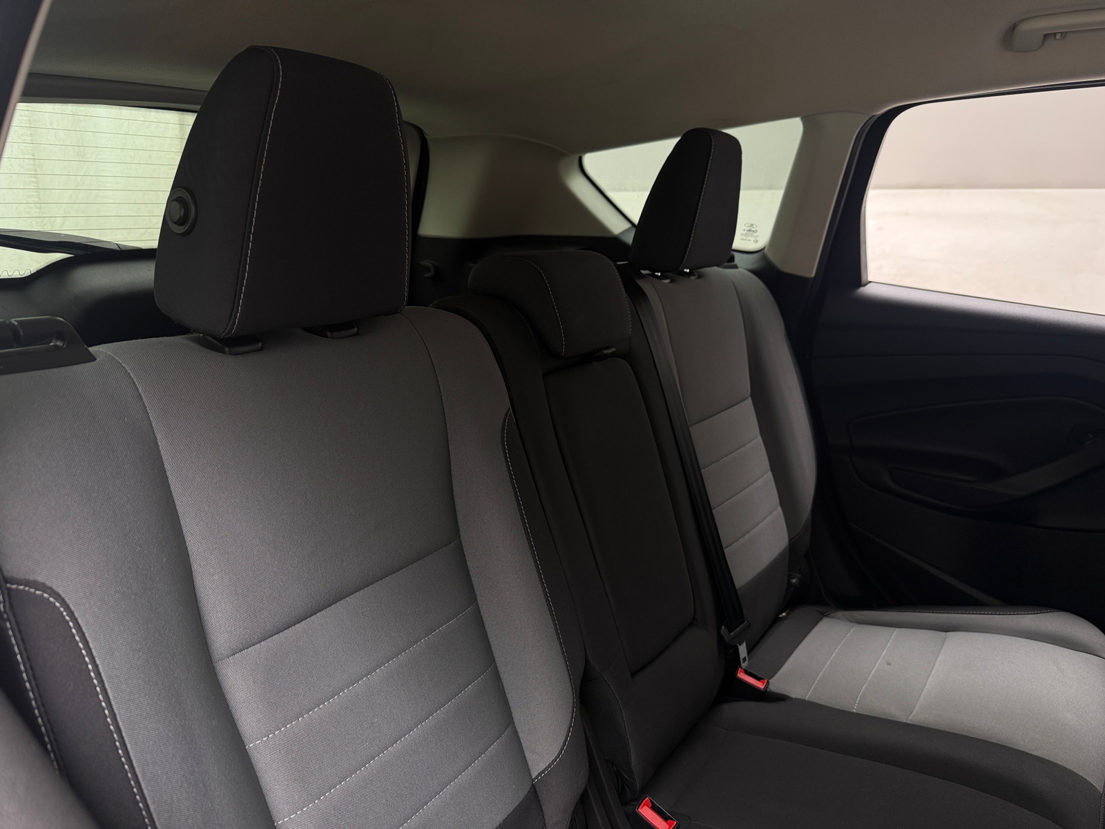 Thumbnail: 2016 Ford Escape - 6