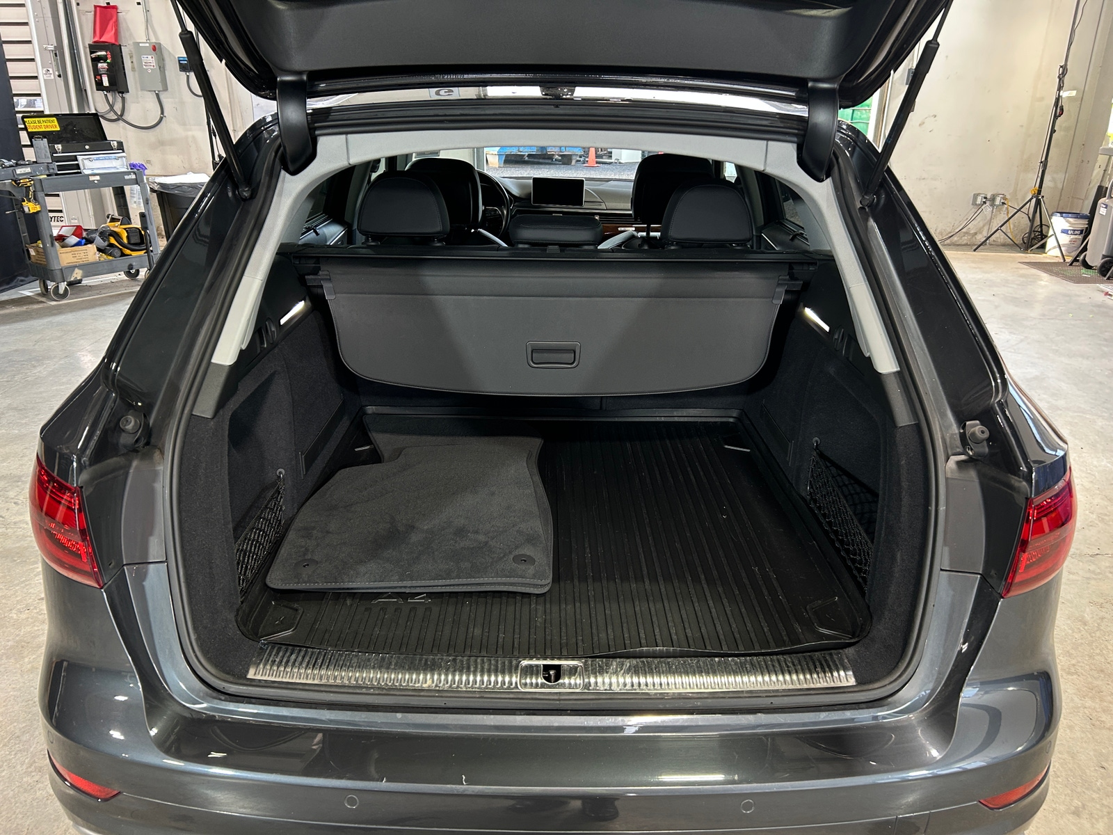 Thumbnail: 2018 Audi A4 - 6