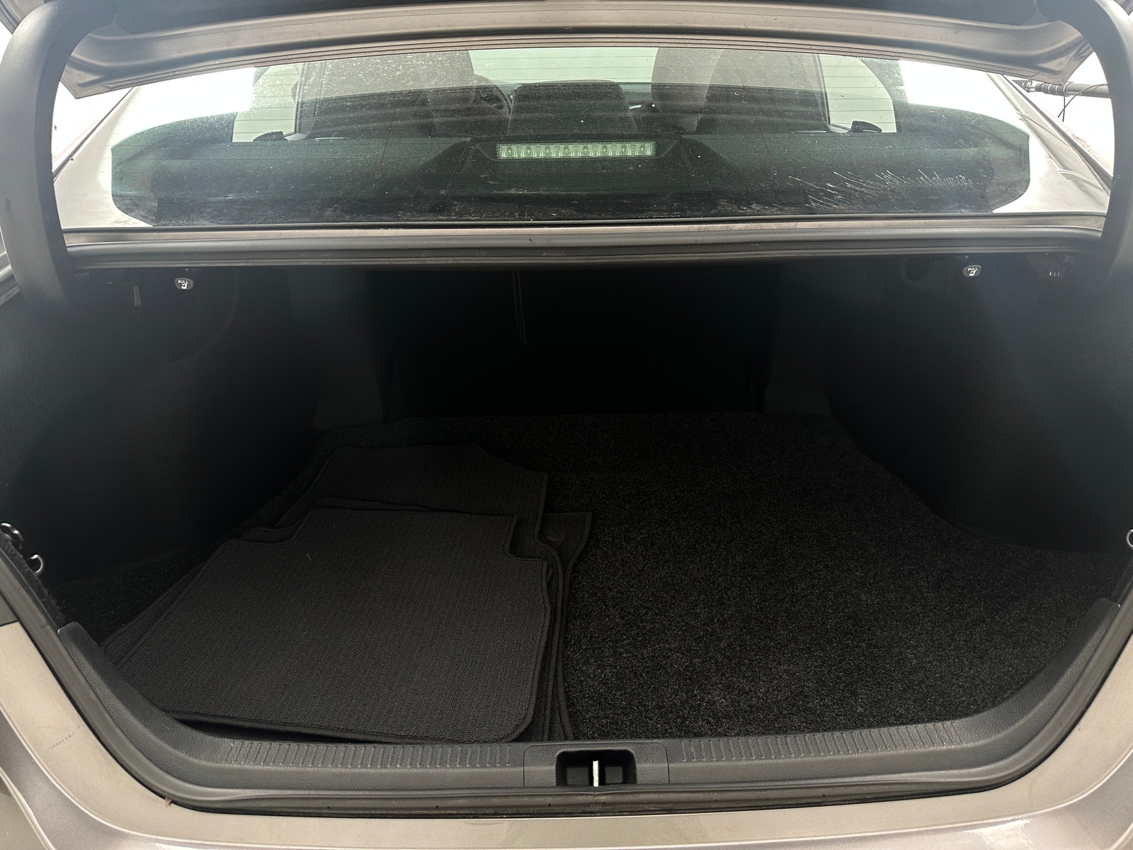 Thumbnail: 2018 Toyota Camry - 7