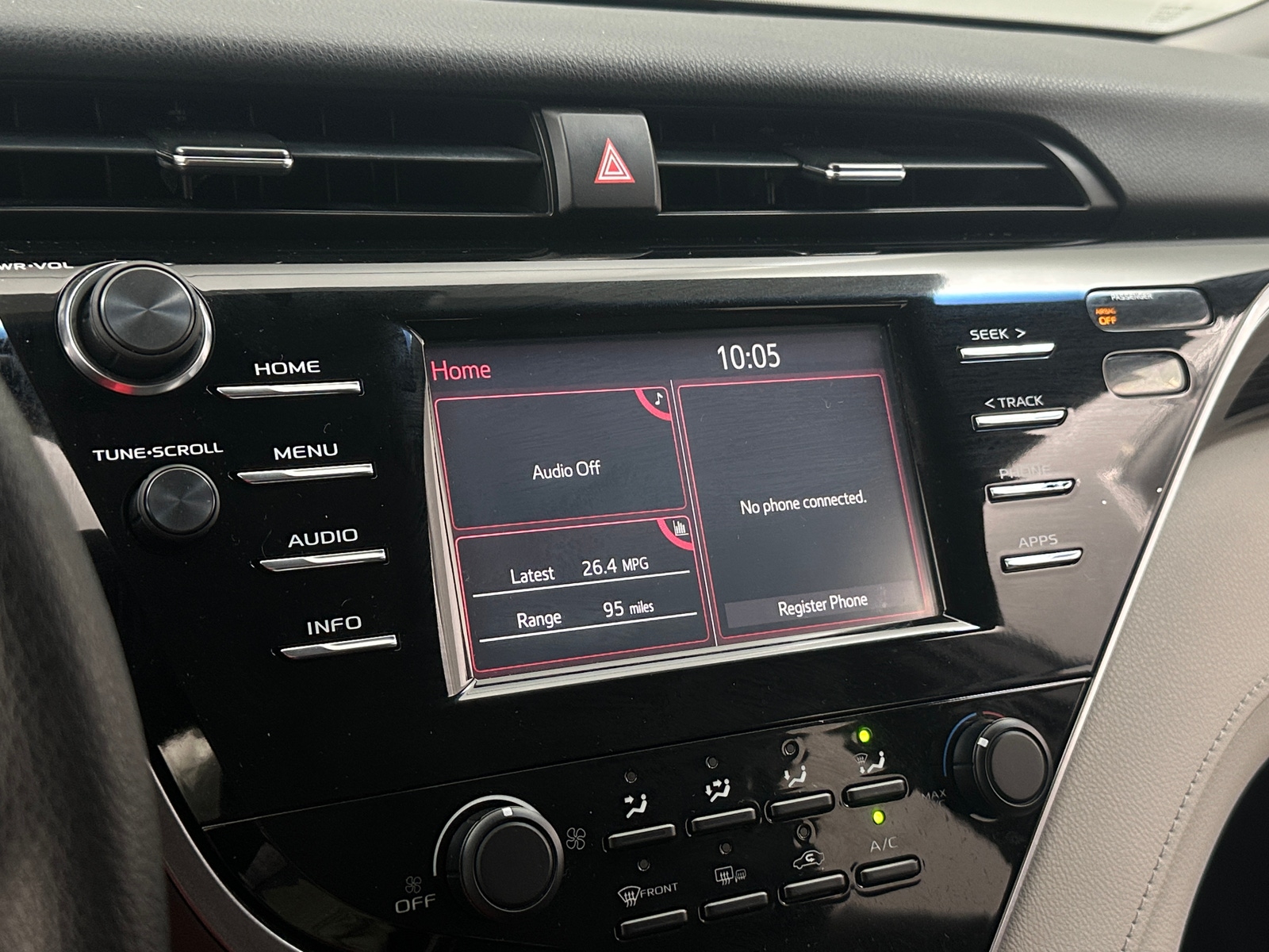 Thumbnail: 2018 Toyota Camry - 4