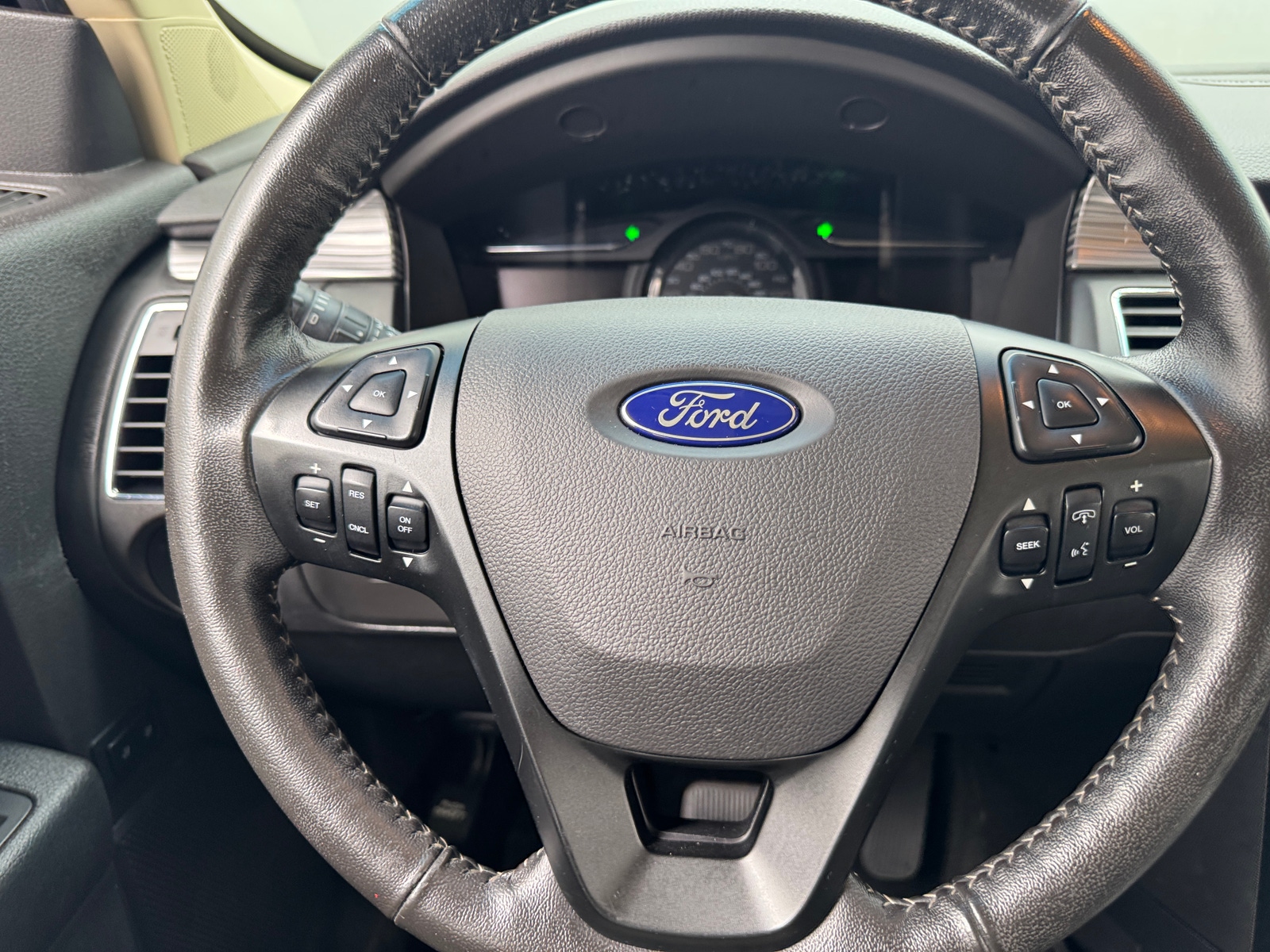 Thumbnail: 2017 Ford Flex - 4