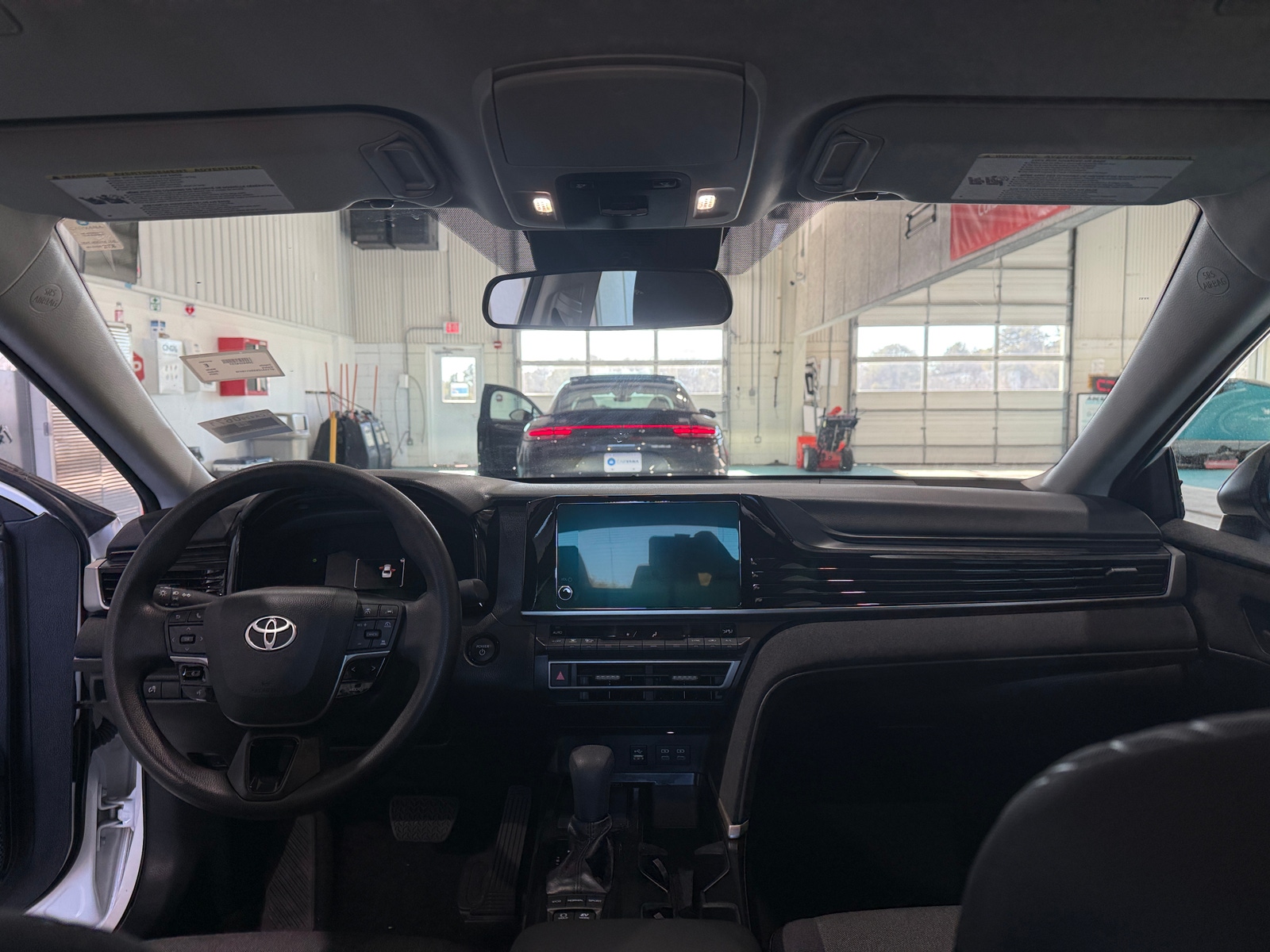 Thumbnail: 2025 Toyota Camry - 3