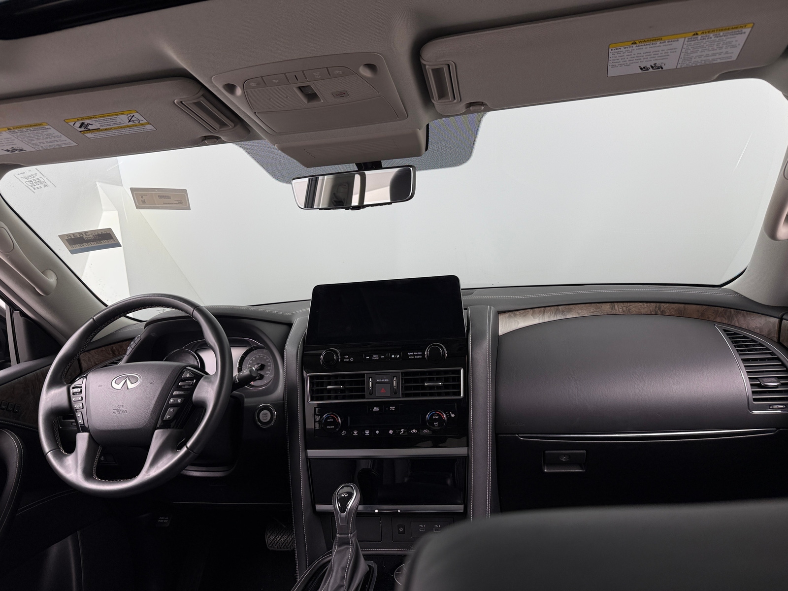 Thumbnail: 2023 INFINITI QX80 - 2