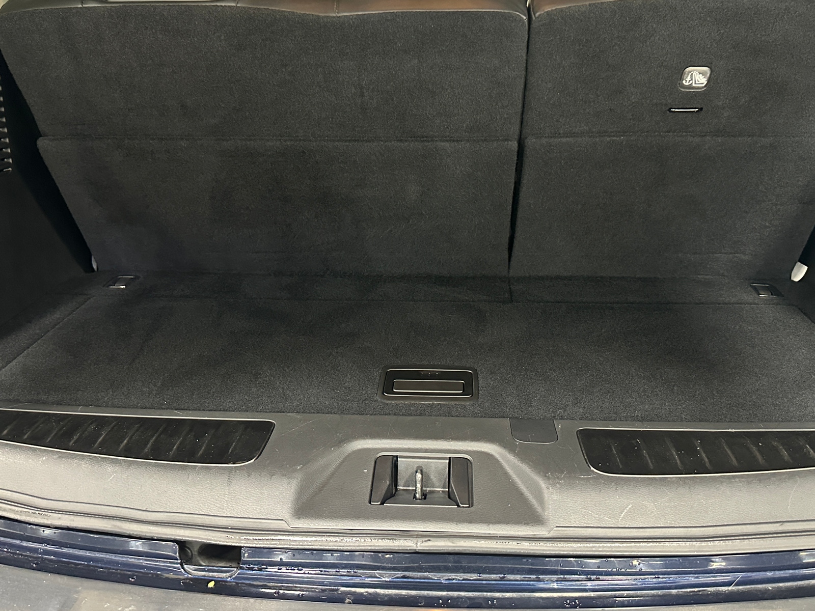 Thumbnail: 2023 INFINITI QX80 - 6