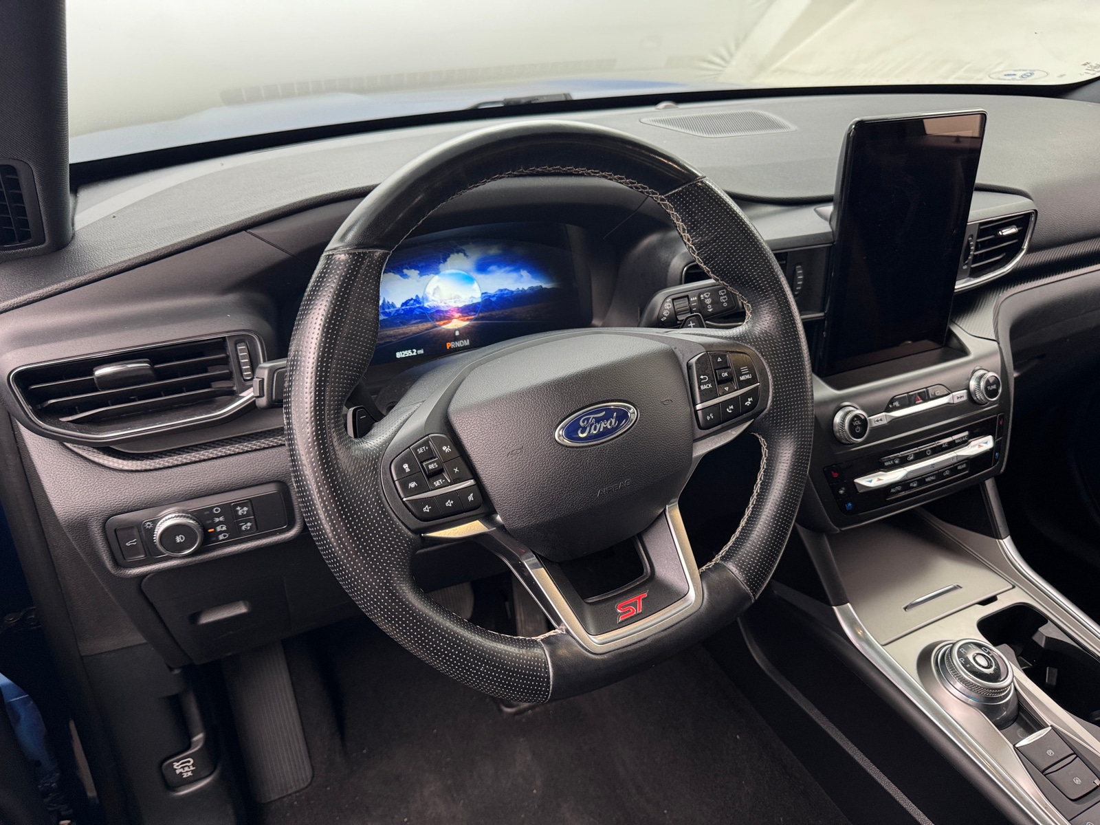 Thumbnail: 2020 Ford Explorer - 4