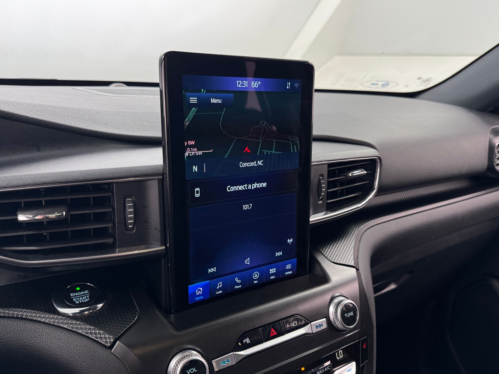 Thumbnail: 2020 Ford Explorer - 3