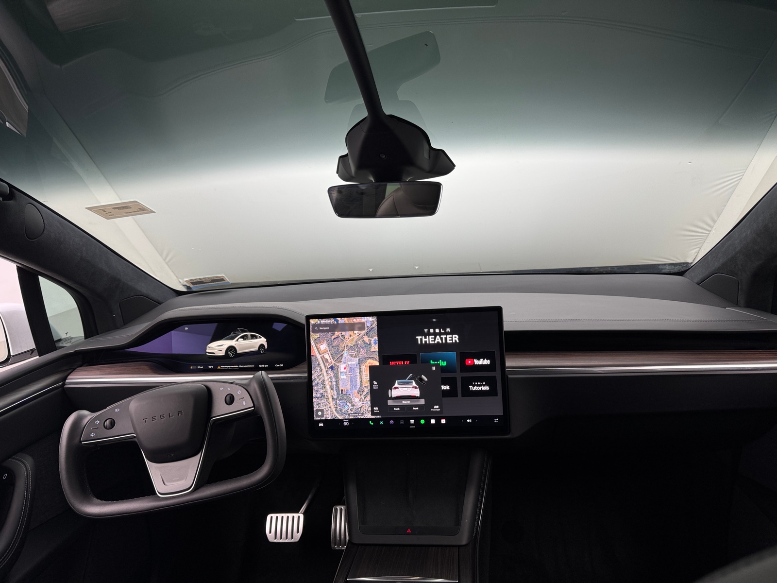 Thumbnail: 2024 Tesla Model X - 2