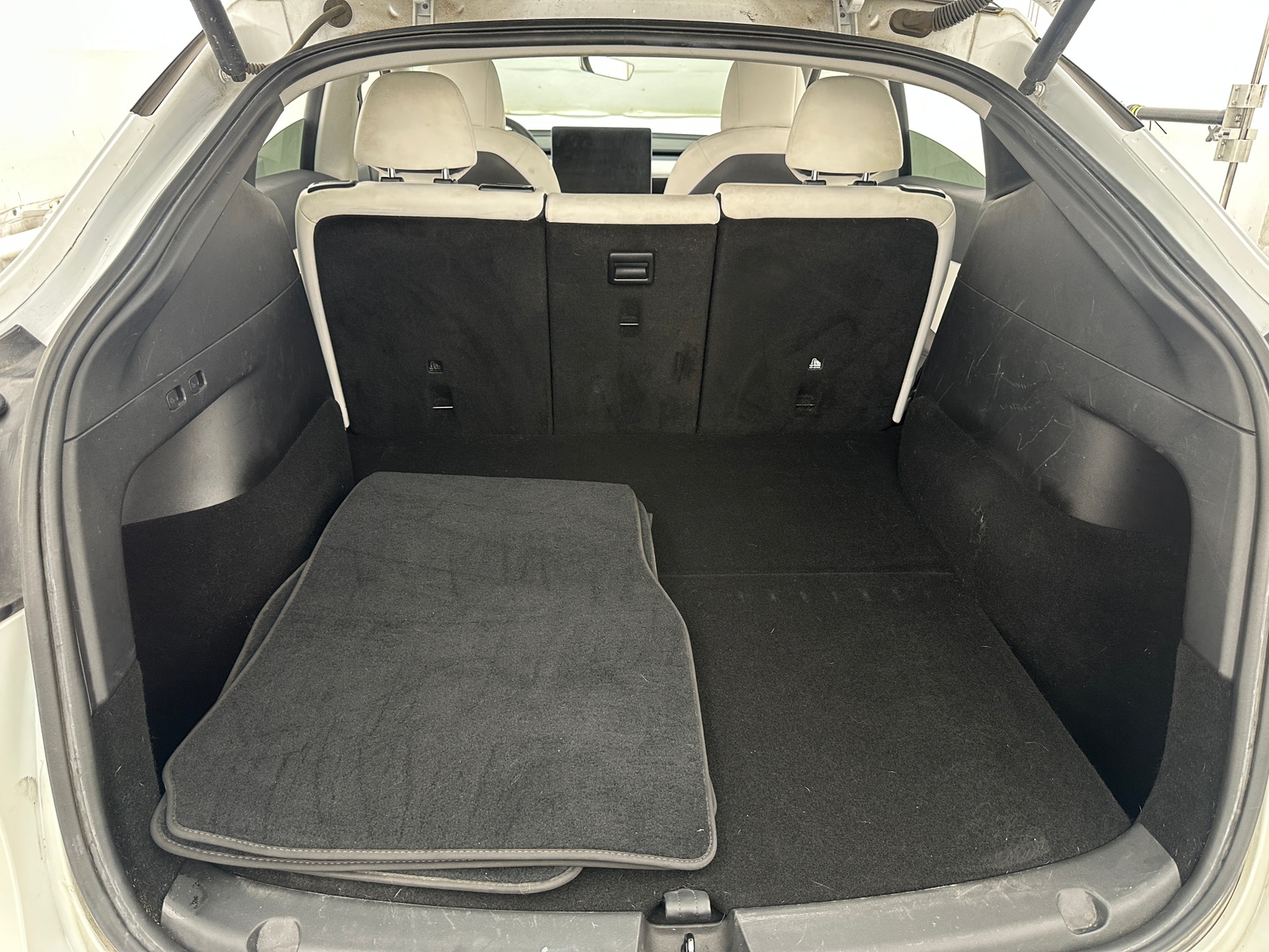 Thumbnail: 2021 Tesla Model Y - 6