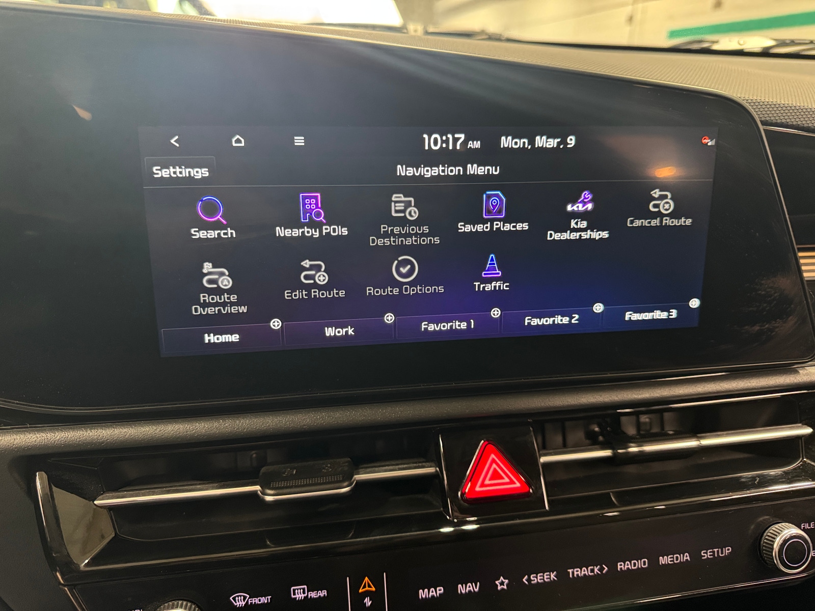 Thumbnail: 2024 Kia Niro - 3