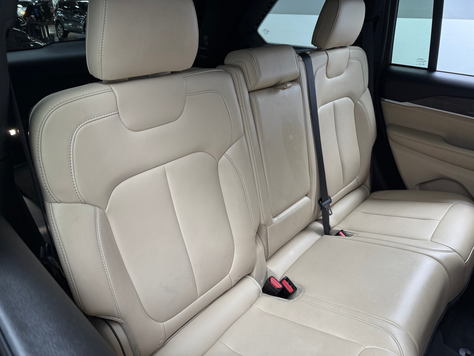 Thumbnail: 2023 Jeep Grand Cherokee - 5