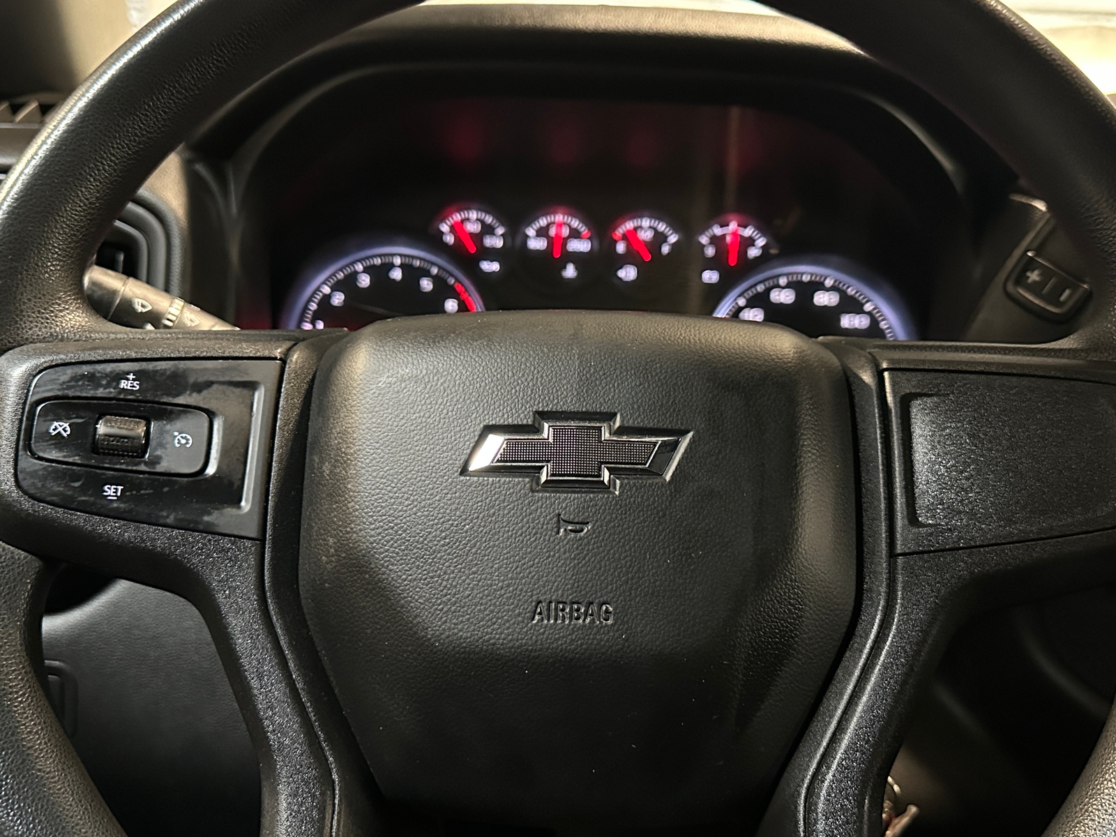 Thumbnail: 2020 Chevrolet Silverado 1500 - 5