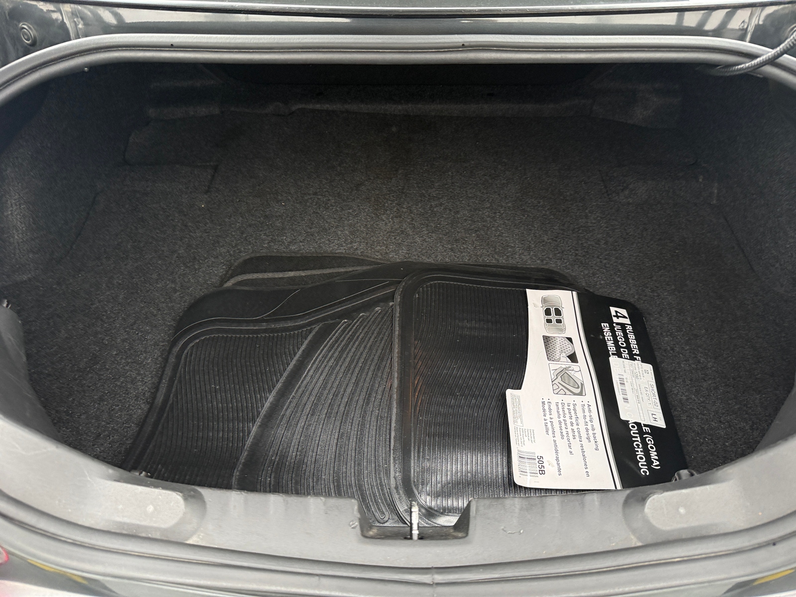 Thumbnail: 2014 Chevrolet Camaro - 5