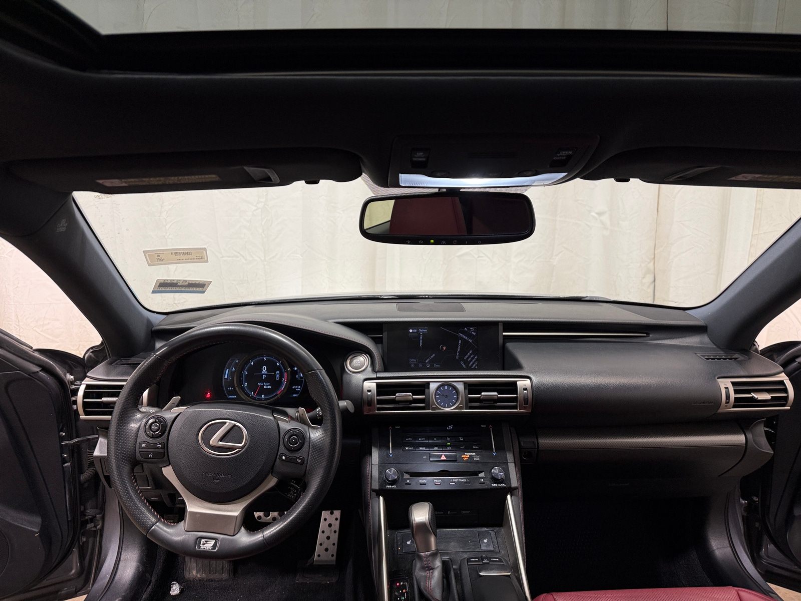 Thumbnail: 2014 Lexus IS - 2