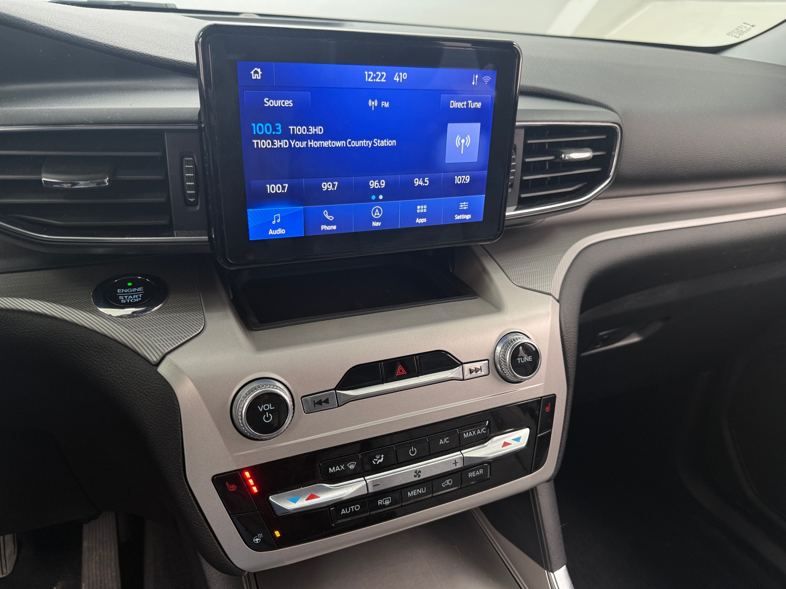 Thumbnail: 2021 Ford Explorer - 4