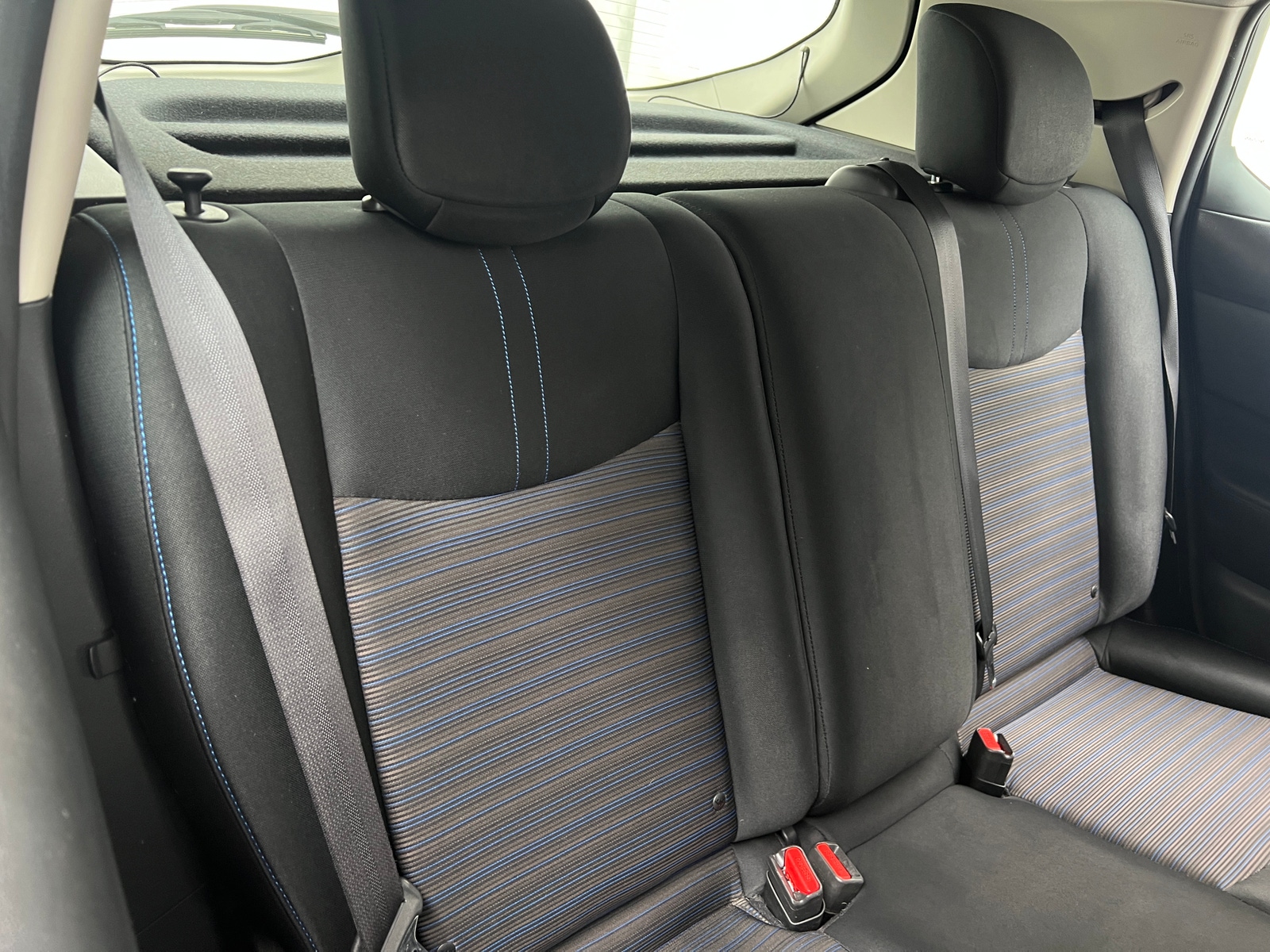 Thumbnail: 2018 Nissan Leaf - 6