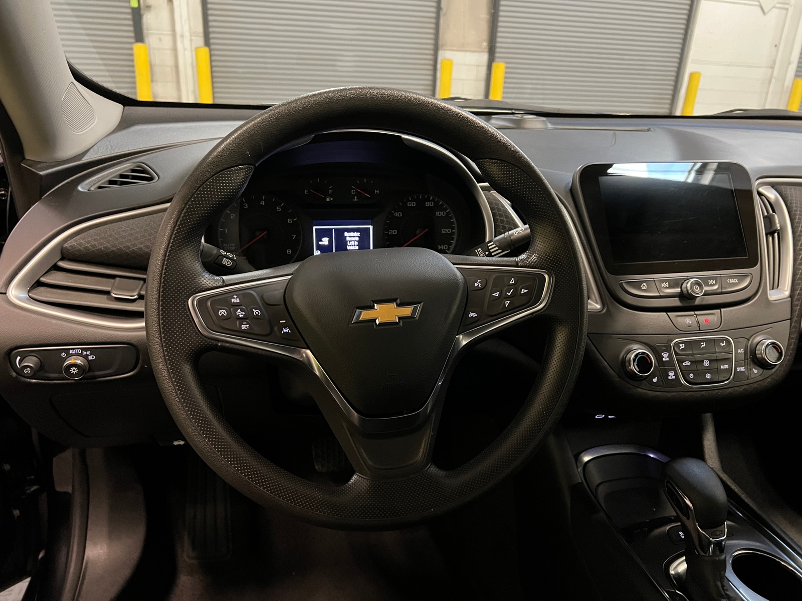 Thumbnail: 2024 Chevrolet Malibu - 5