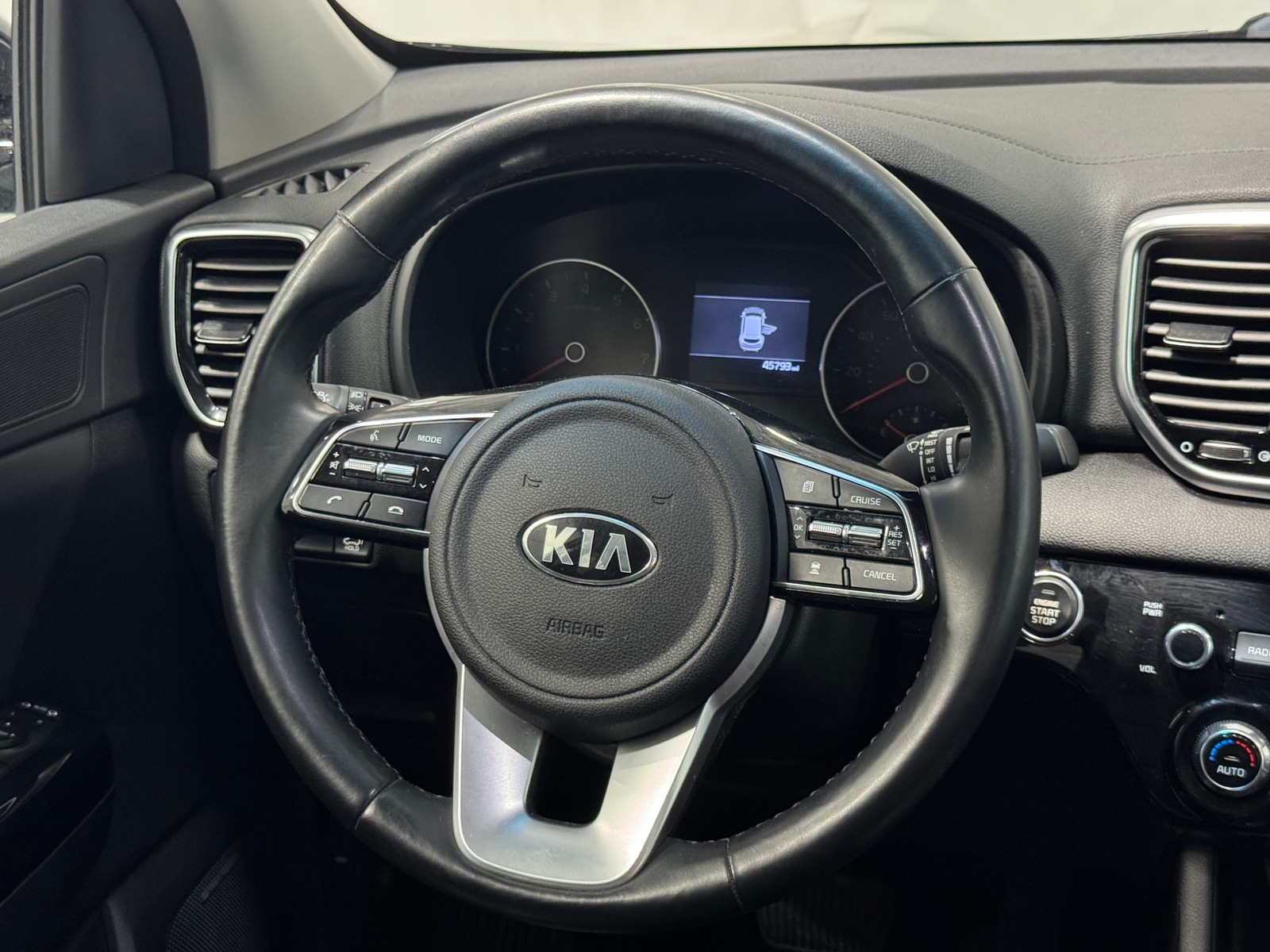 Thumbnail: 2022 Kia Sportage - 4