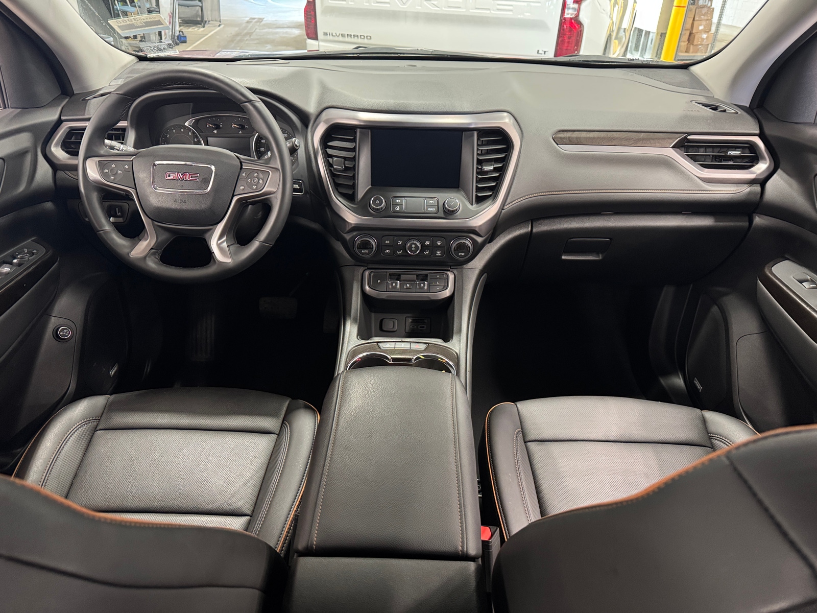 Thumbnail: 2023 GMC Acadia - 3