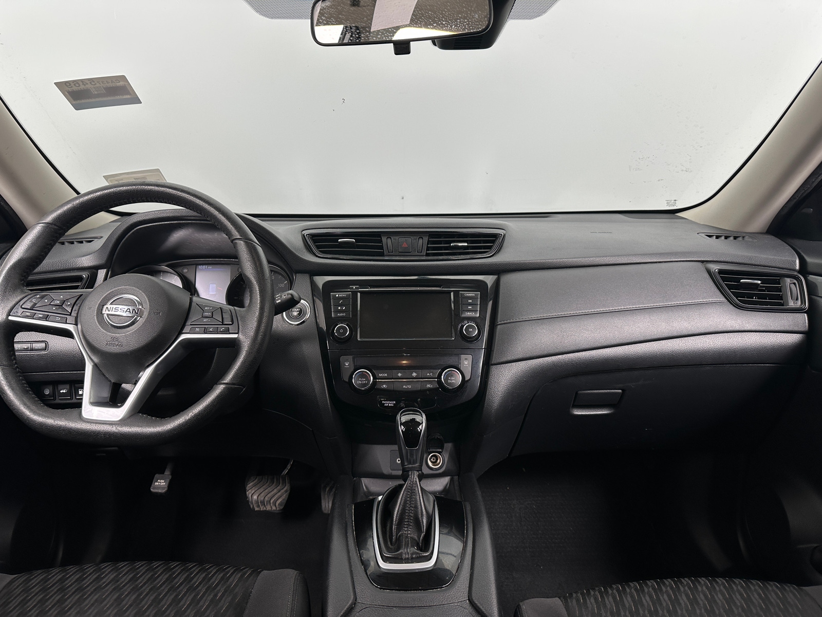 Thumbnail: 2020 Nissan Rogue - 3