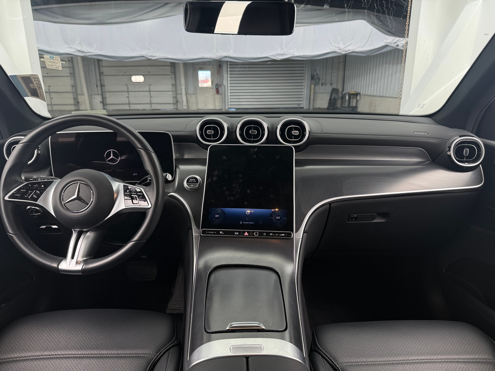 Thumbnail: 2024 Mercedes-Benz GLC - 3