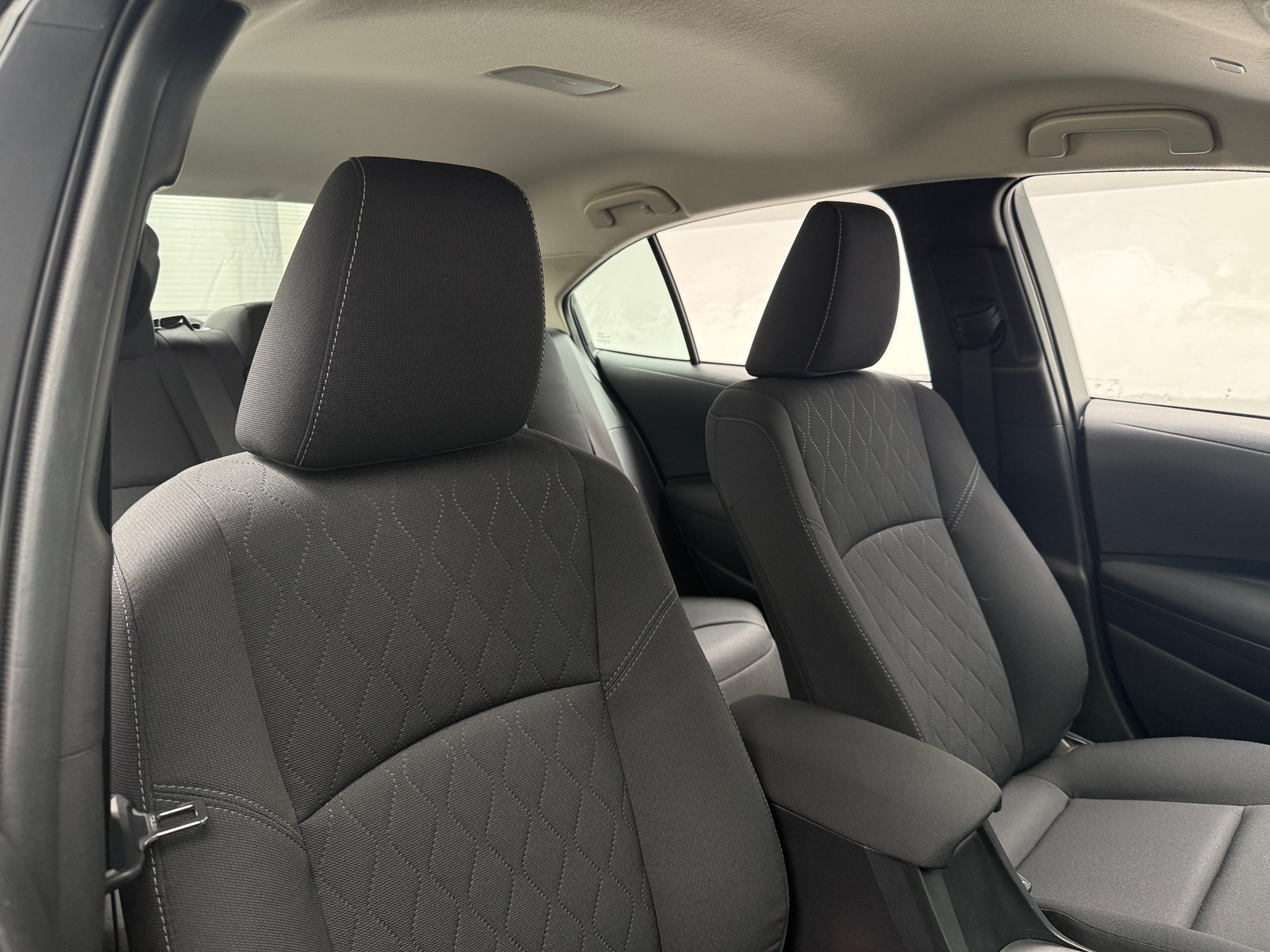 Thumbnail: 2025 Toyota Corolla - 2