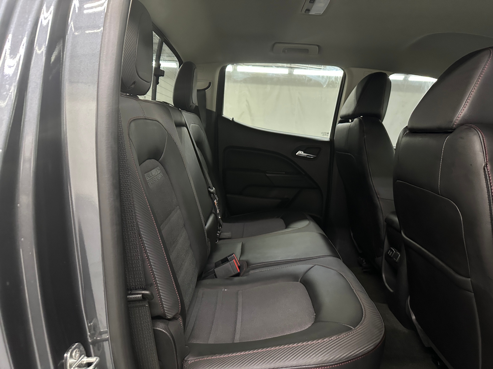 Thumbnail: 2016 GMC Canyon - 6