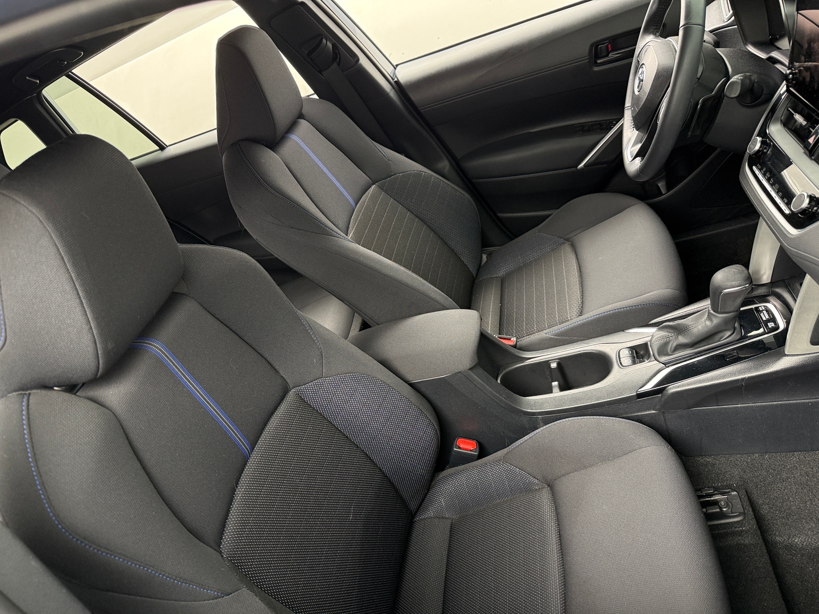 Thumbnail: 2024 Toyota Corolla Cross - 2