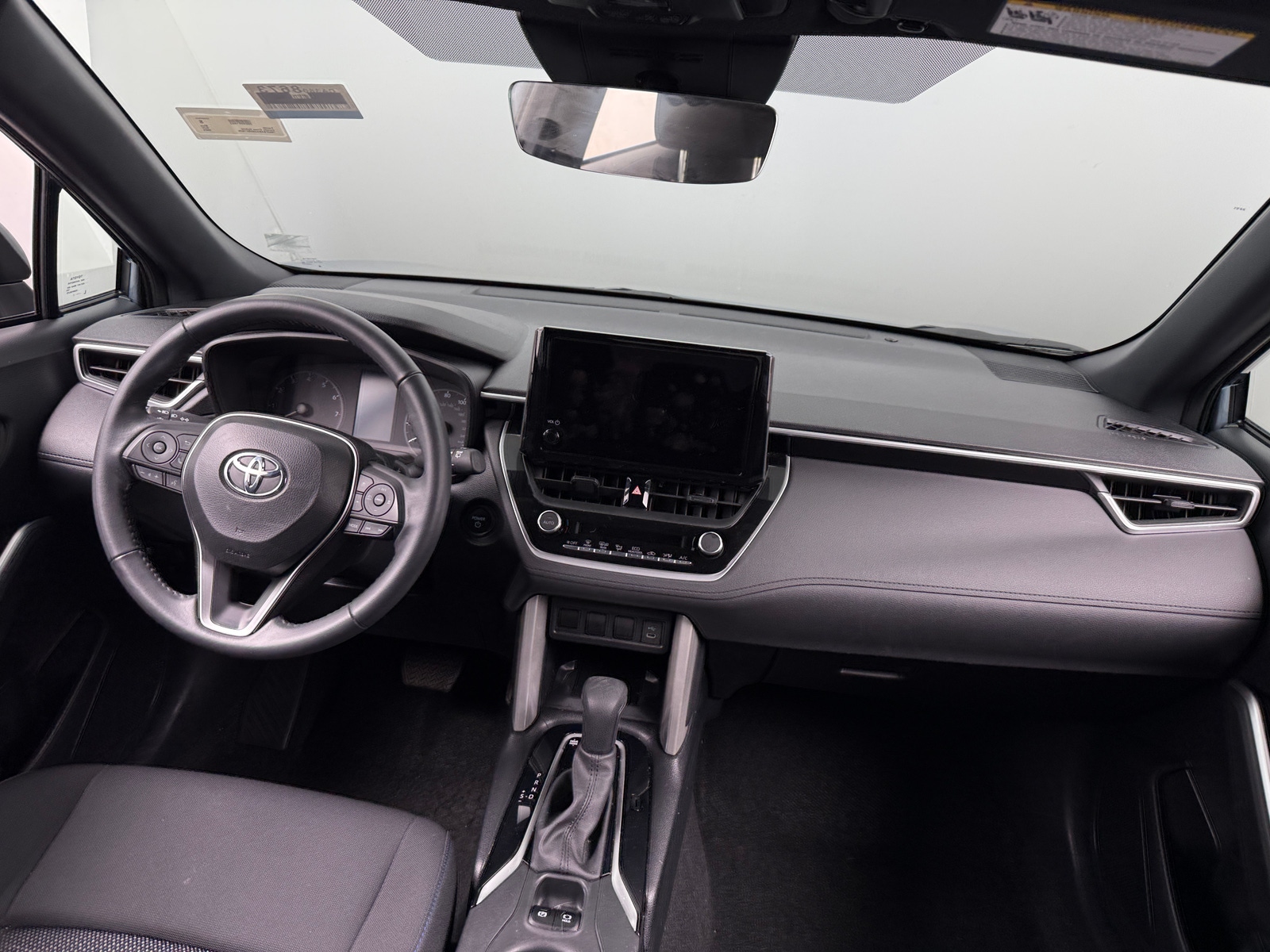 Thumbnail: 2024 Toyota Corolla Cross - 3