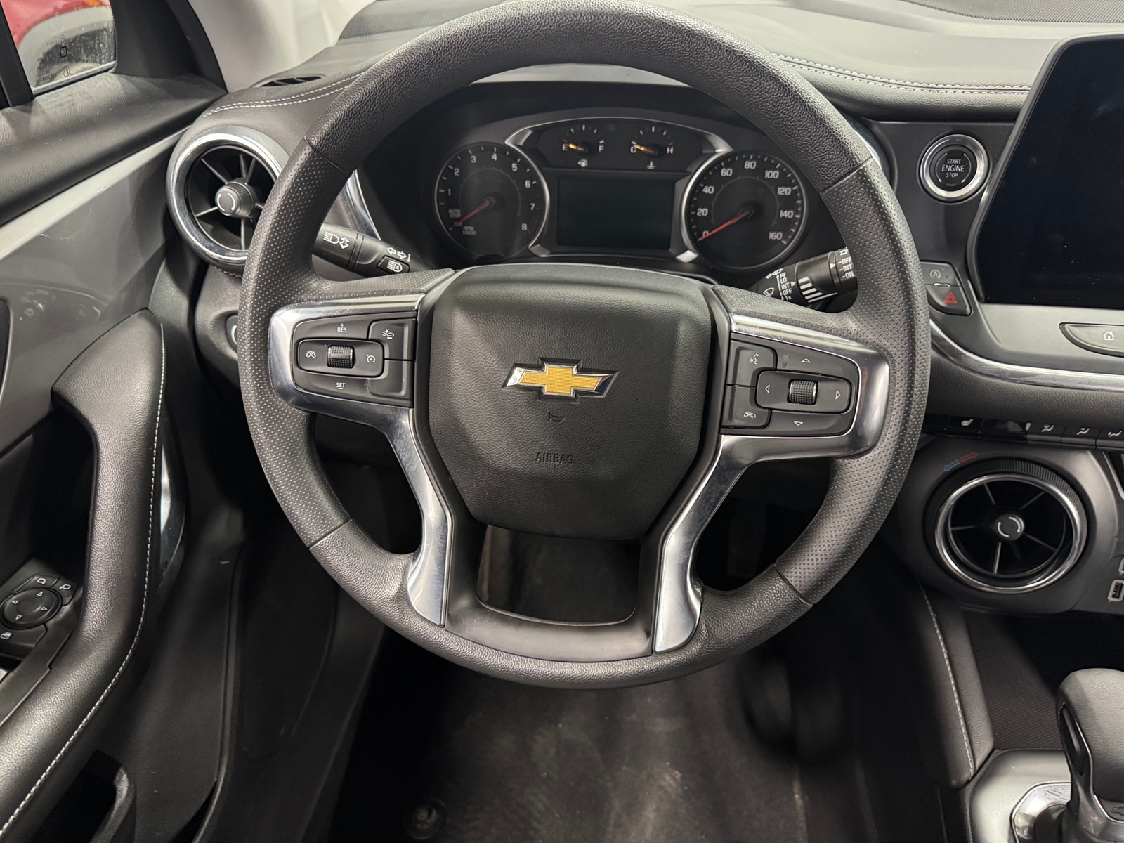 Thumbnail: 2025 Chevrolet Blazer - 5